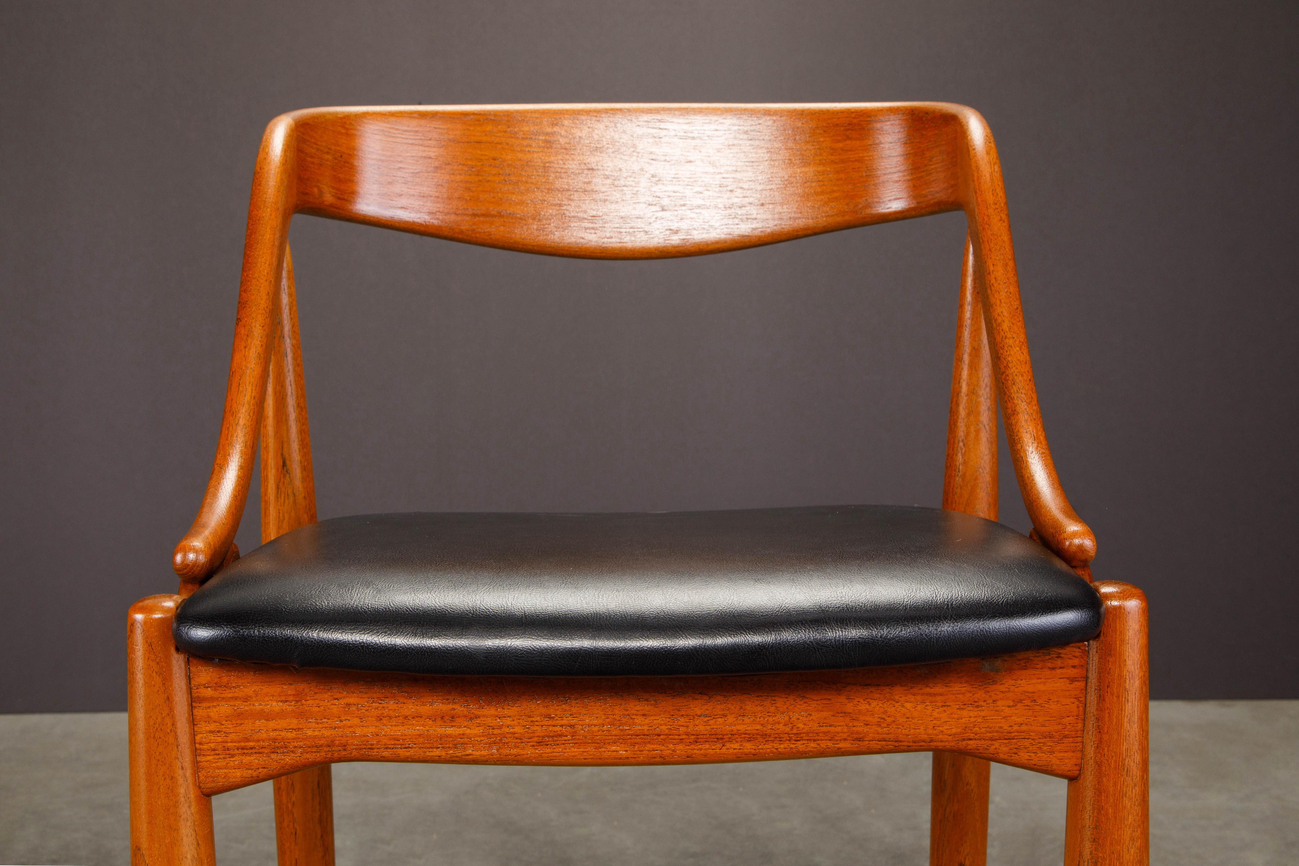 Paire de tabourets de bar en teck et cuir par Johannes Andersen, revernis, vers 1960 en vente 8