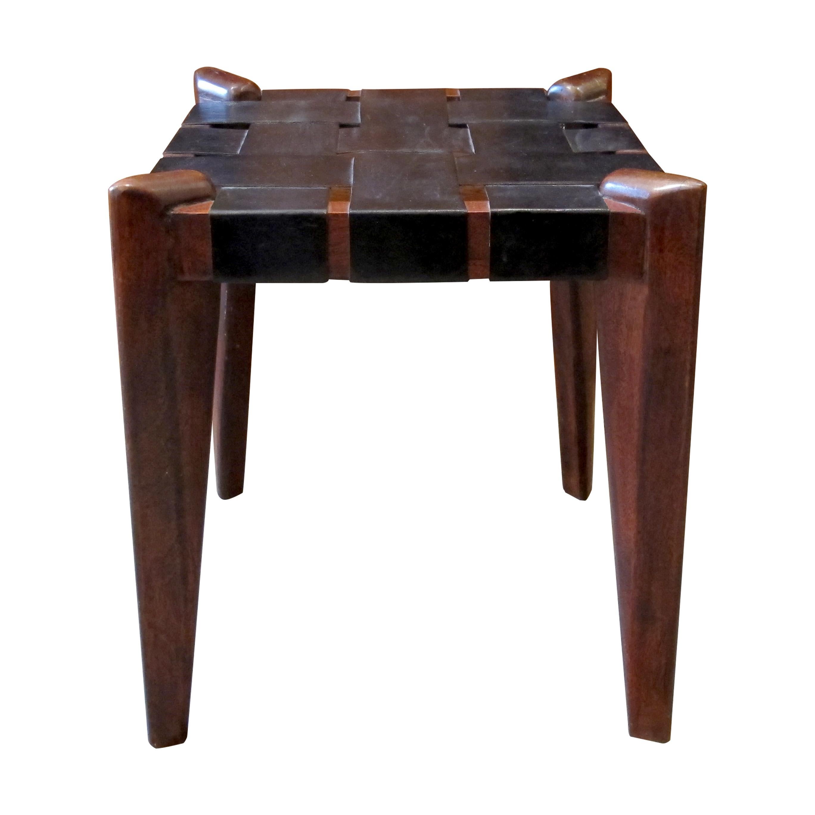 Altro Coppia di sgabelli in teak e pelle, anni '50, American in vendita
