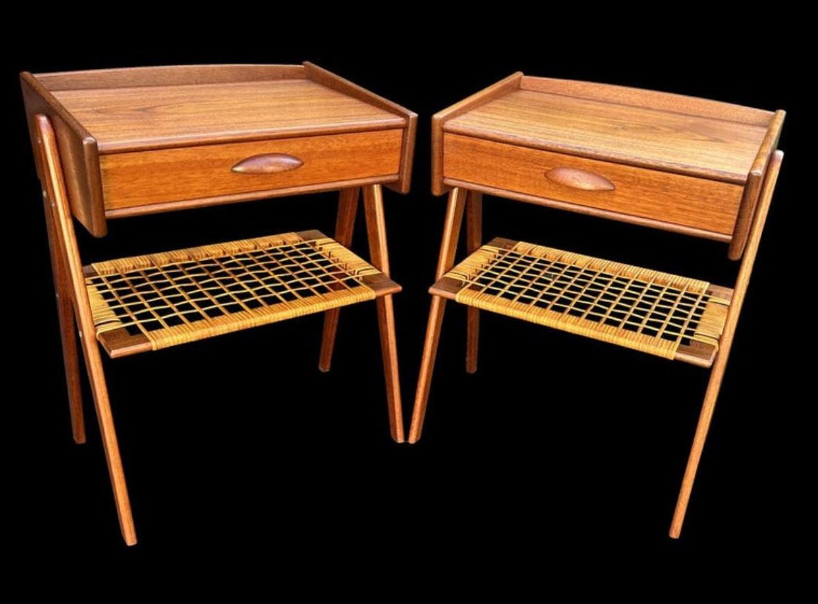Scandinavian Modern Pair of Teak and Rattan Bedside Tables by Soren Rasmussen