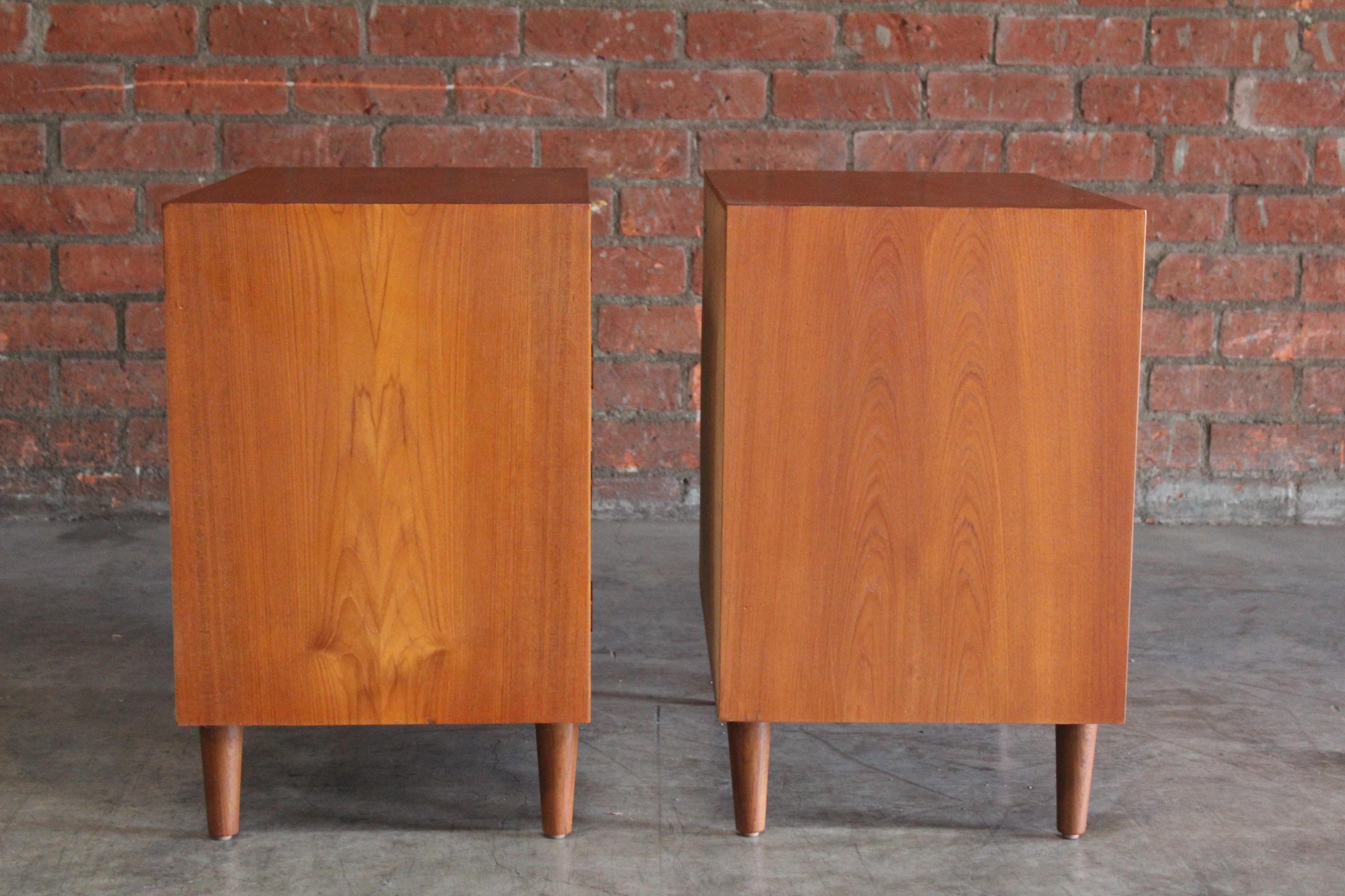 Pair of Teak Chests by Poul Hundevad, Denmark, 1960s 10