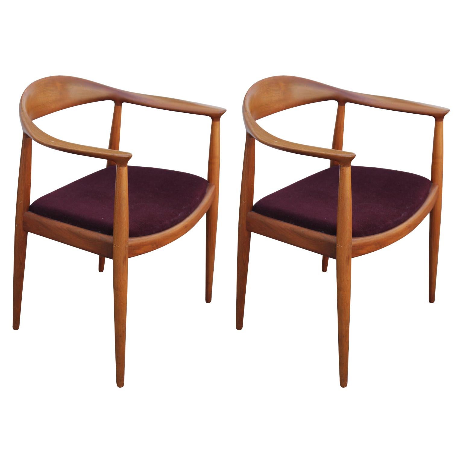 Pair of Teak Danish Dining Chairs by Hans Wegner / Hansen for Knoll Model JH501