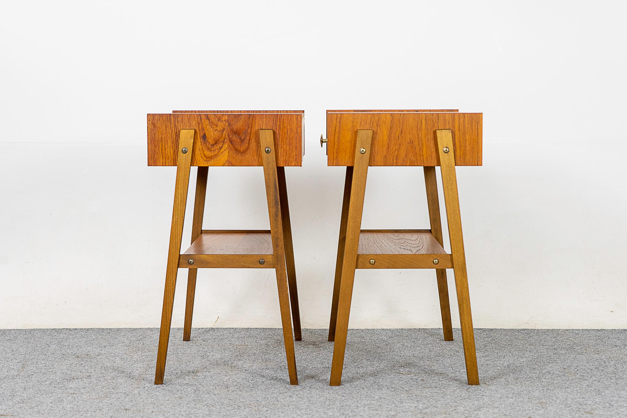Pair of Teak Danish Mid-Century Modern Bedside Tables 1
