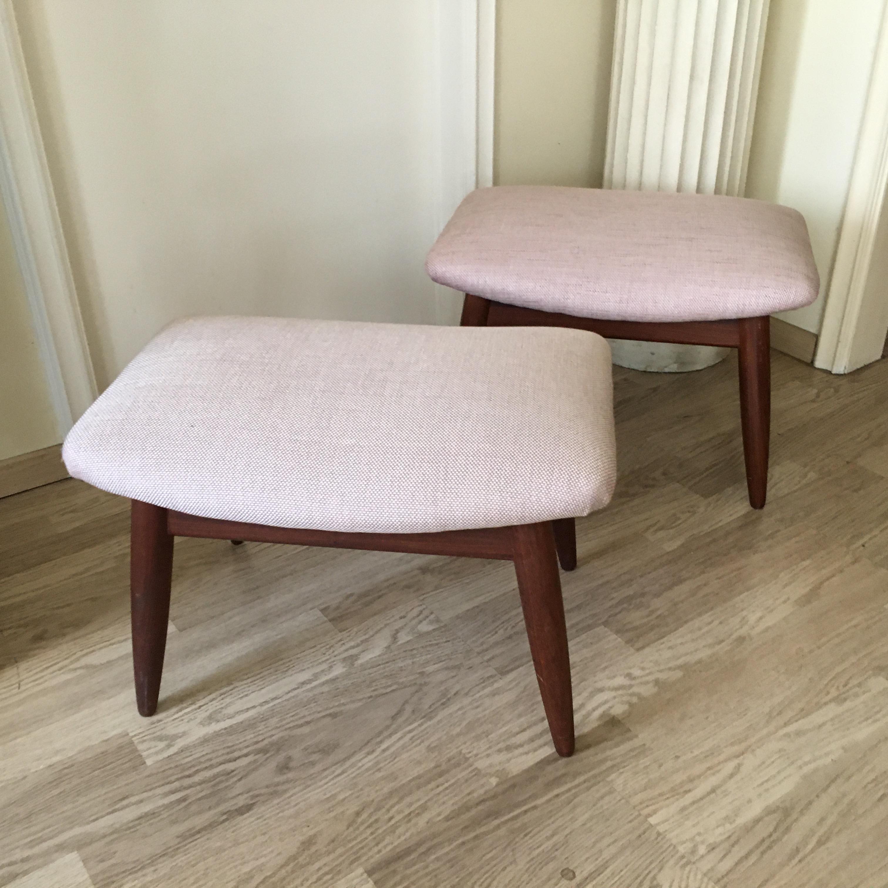 Pair of Teak Danish Stools Fully Restored by Poul Volter, Denmark, 1960 In Excellent Condition In Brussels, BE