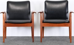 Paar „Diplomat“-Stühle aus Teakholz von Finn Juhl, Modell 209, 1960er Jahre