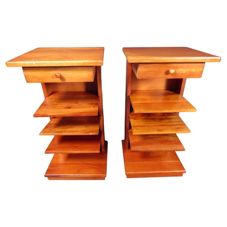 Pair of Teak End Tables For Sale at 1stDibs