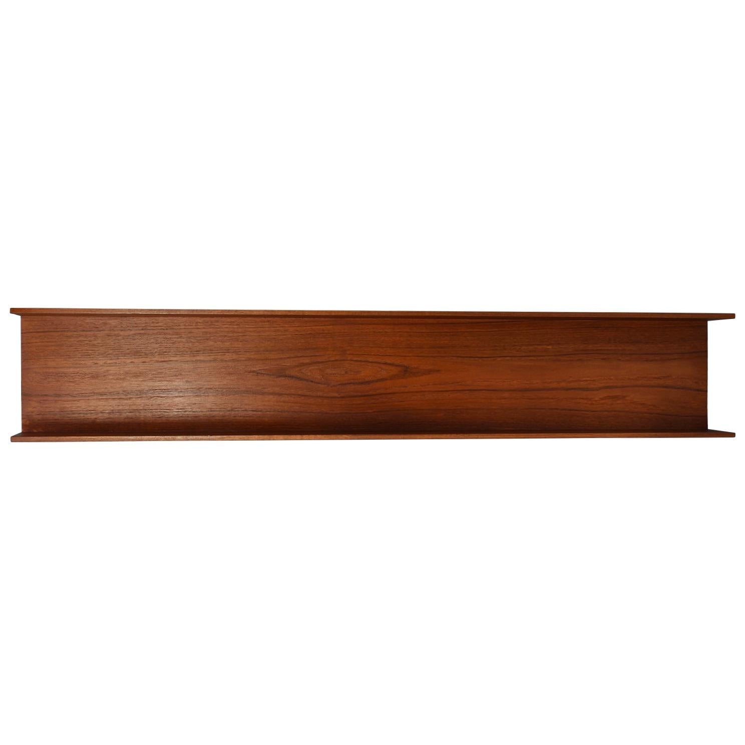 Pair of teak shelves by Walter Wirz for Wilhelm Renz, Germany, 1964. In very good condition. These pieces are period original (original old label on the back).

Designer: Walter Wirz

Manufacturer: Wilhelm Renz

Country: Germany

Model: