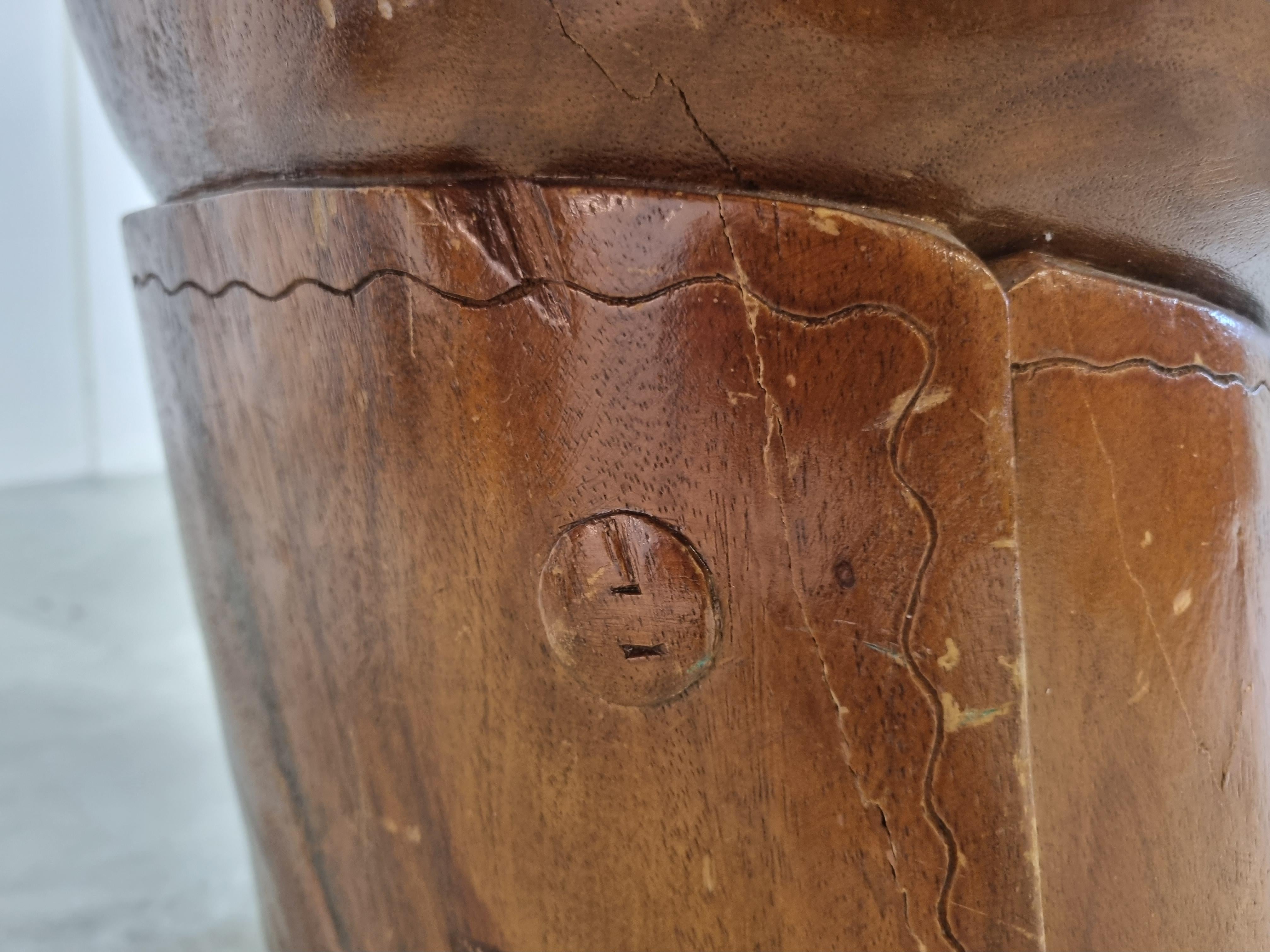 Pair of Teak Hand Shaped Chairs, 1970s 5