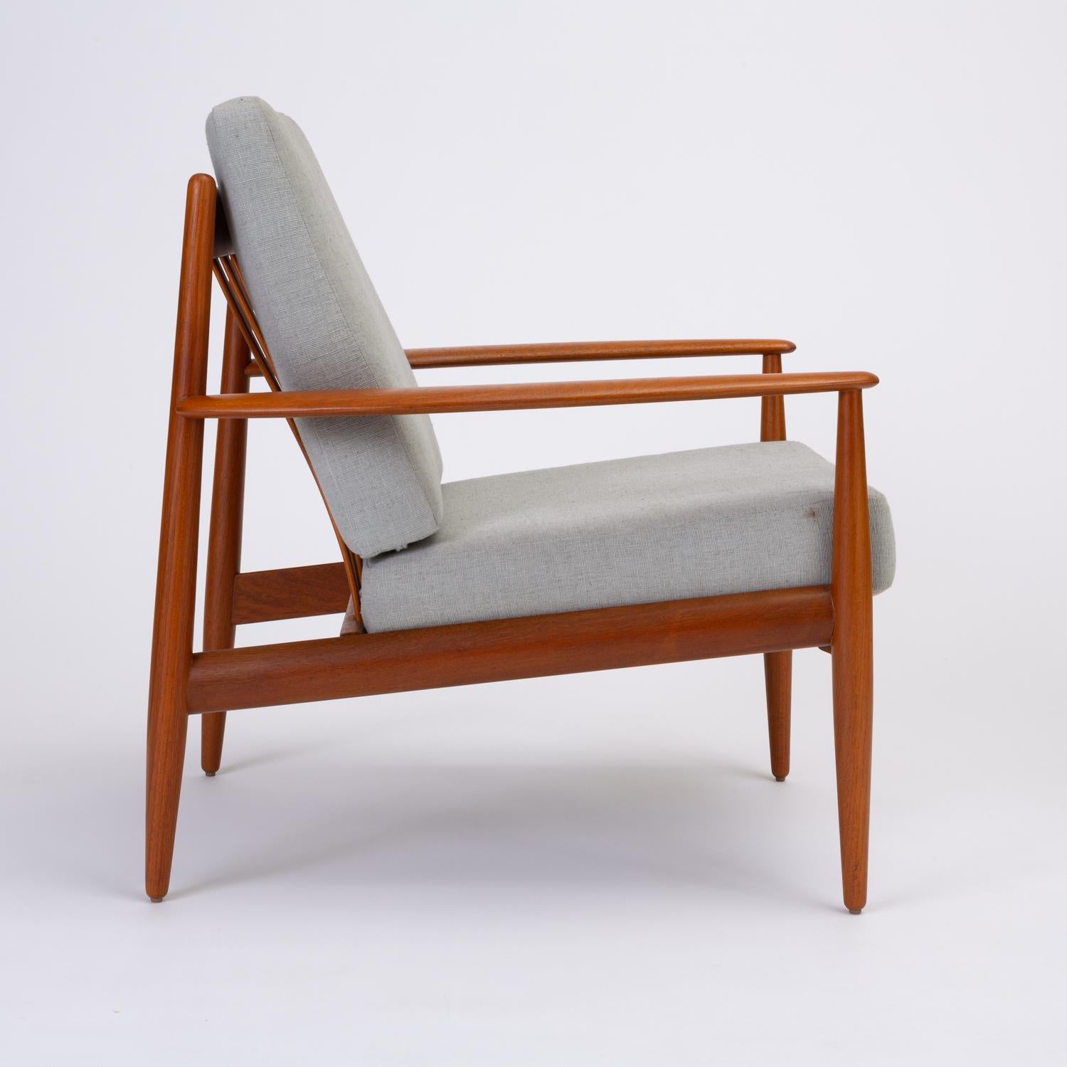 Pair of Teak Lounge Chairs by Grete Jalk for France & Son 3