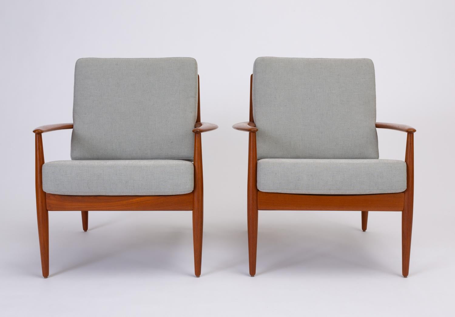 Scandinavian Modern Pair of Teak Lounge Chairs by Grete Jalk for France & Son