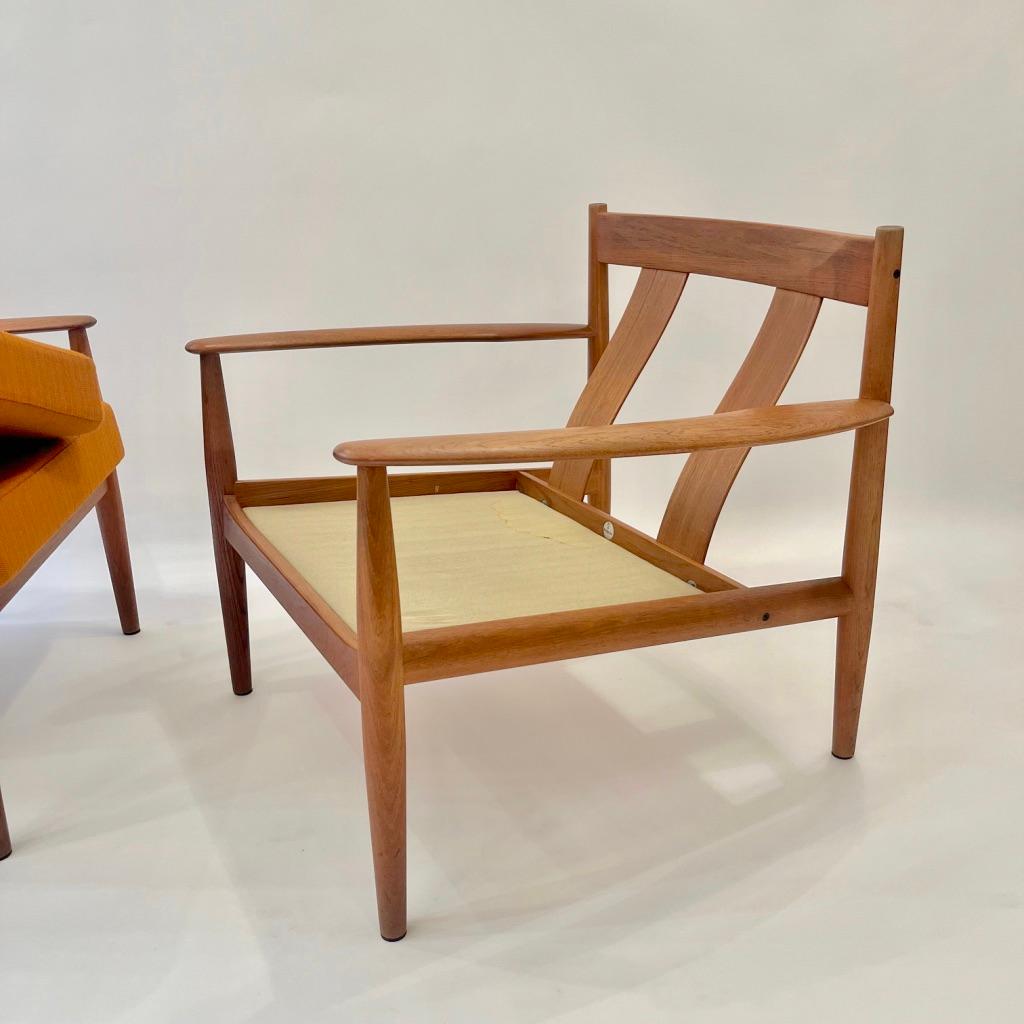Pareja de tumbonas de teca de Grete Jalk para France & Søn, Dinamarca, ca. 1950 en venta 3