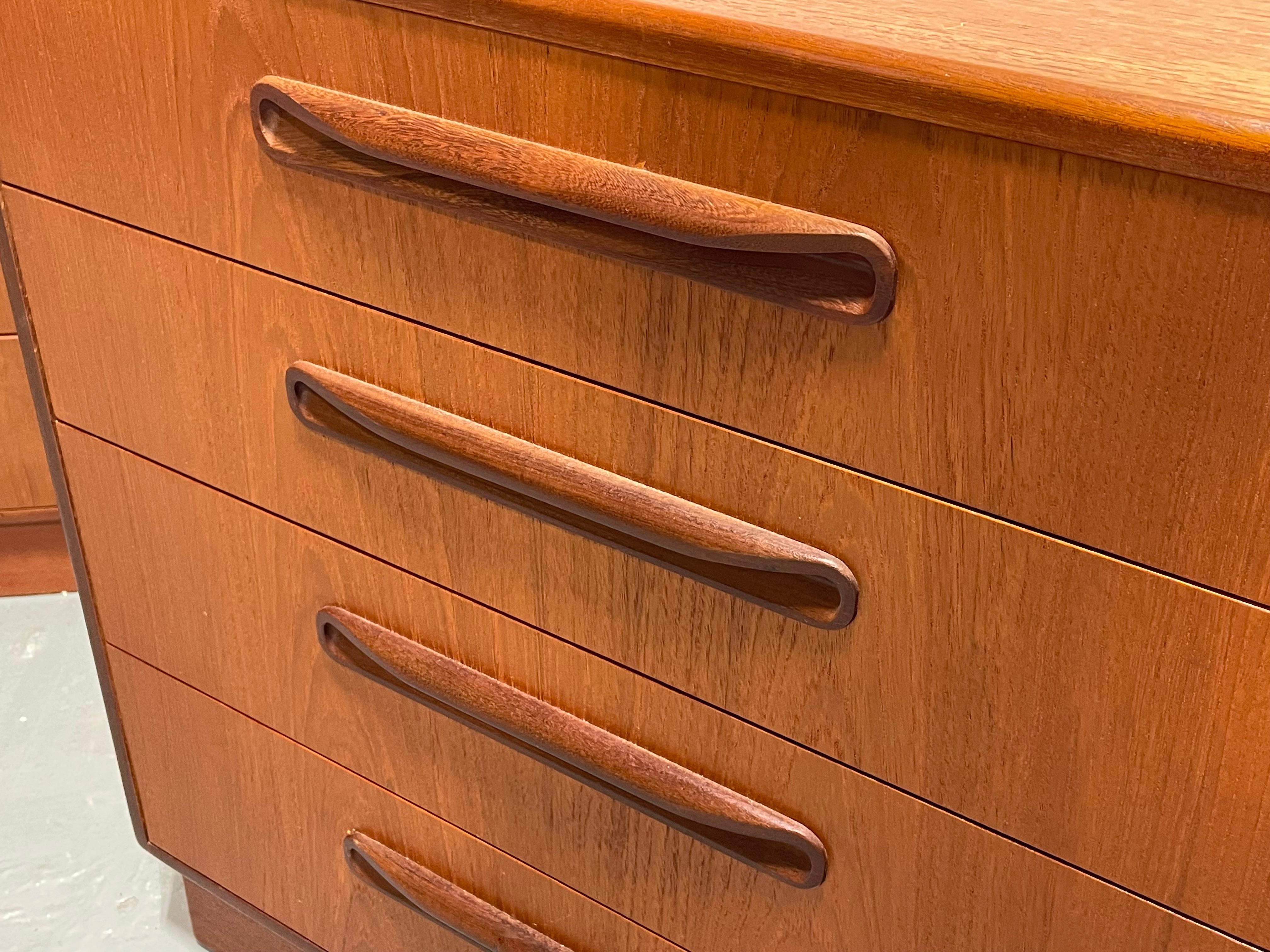 MODERN DRESSER aus Teakholz von G-Plan aus der Mitte des Jahrhunderts, ca. 1960er Jahre im Angebot 3