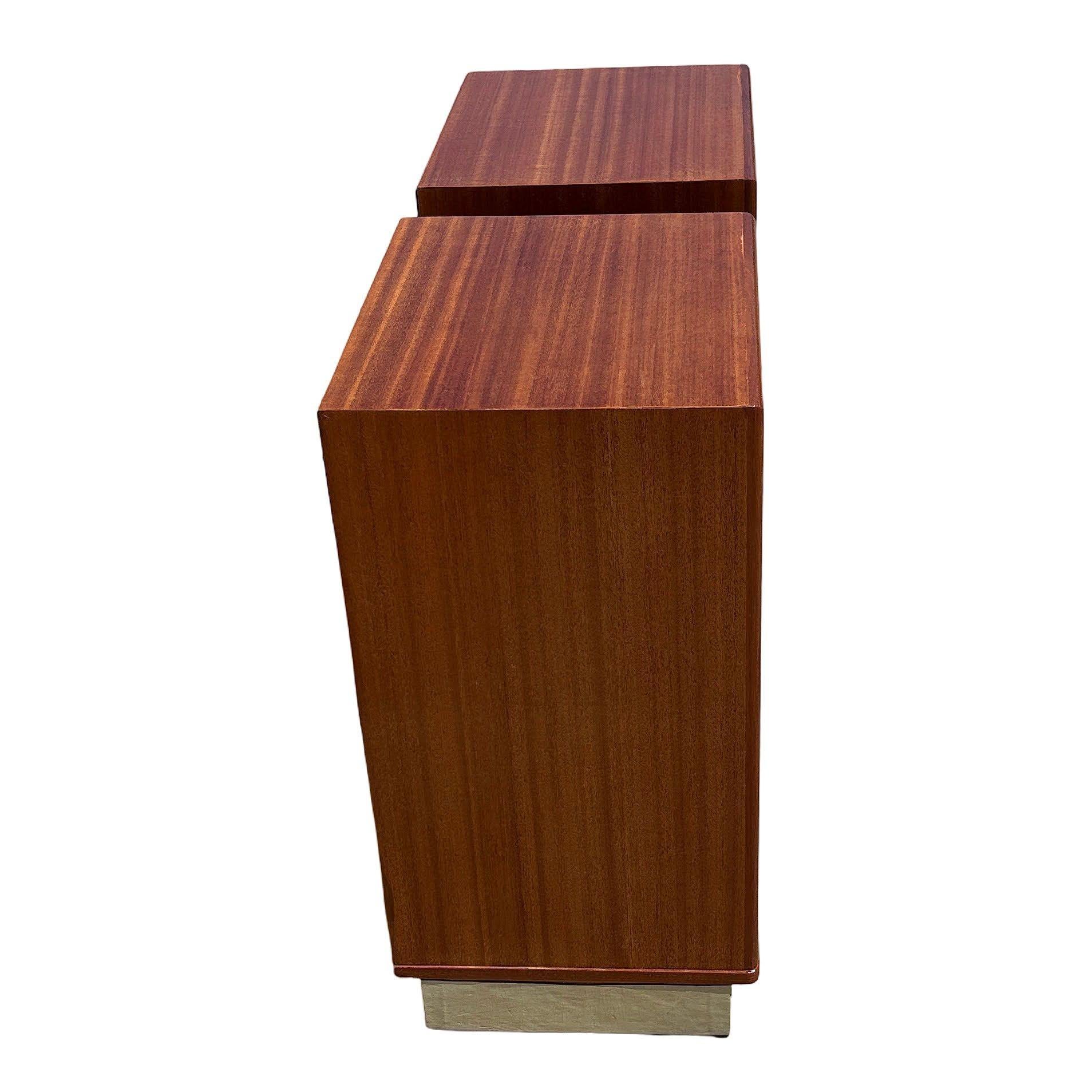 Pair of Teak and Mahogany Mid Century Nightstands by Edward Wormley for Dunbar For Sale 2