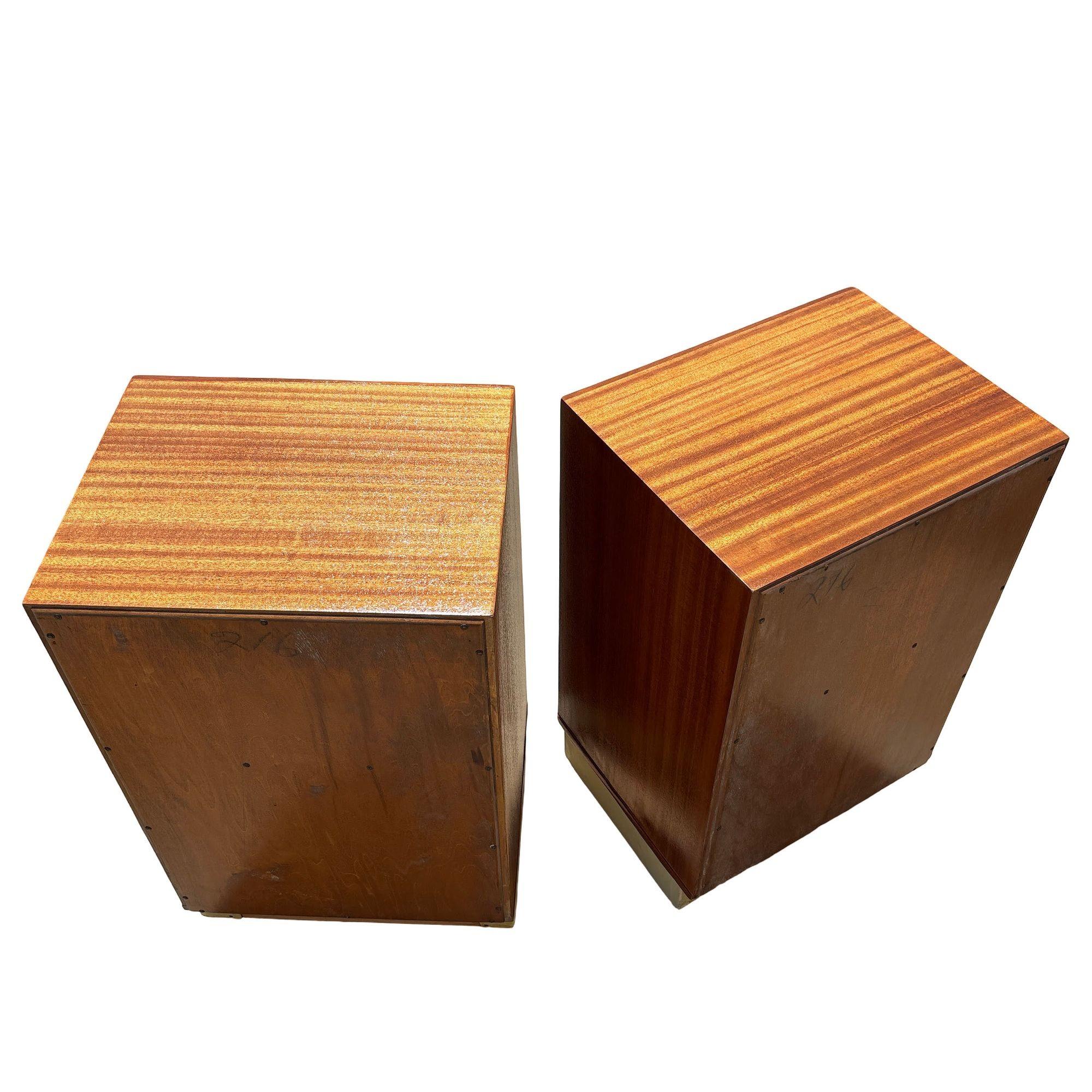 Pair of Teak and Mahogany Mid Century Nightstands by Edward Wormley for Dunbar For Sale 5