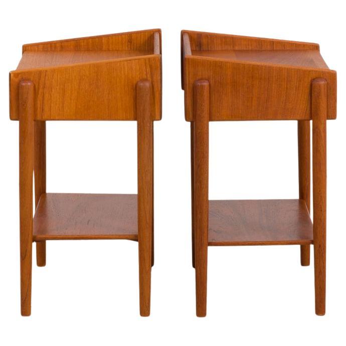 Scandinave moderne Paire de tables de nuit en teck Model 148 de Børge Mogensen en vente