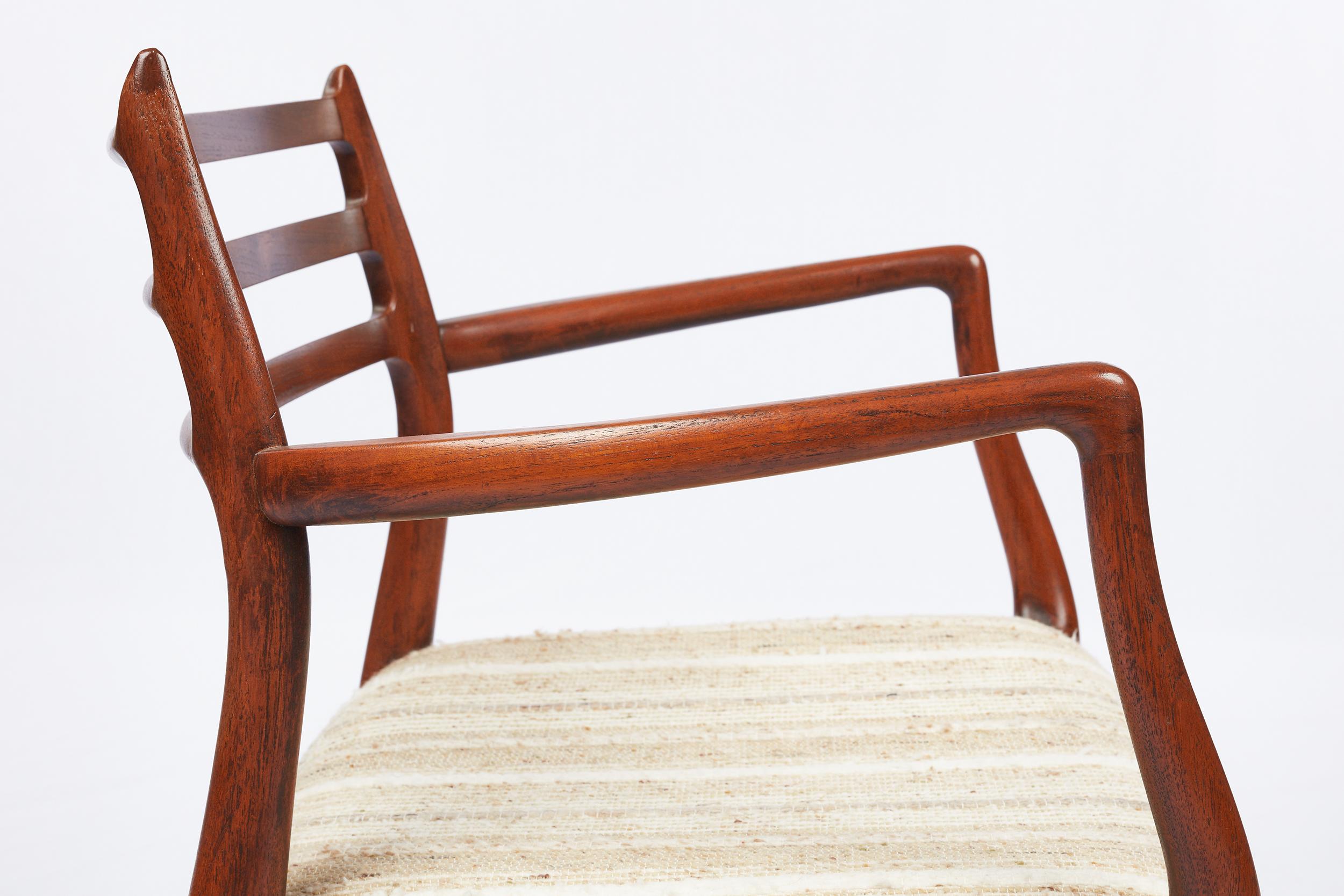 Paar Teakholz-Sessel von Niels Moller, Modell 62 im Angebot 6