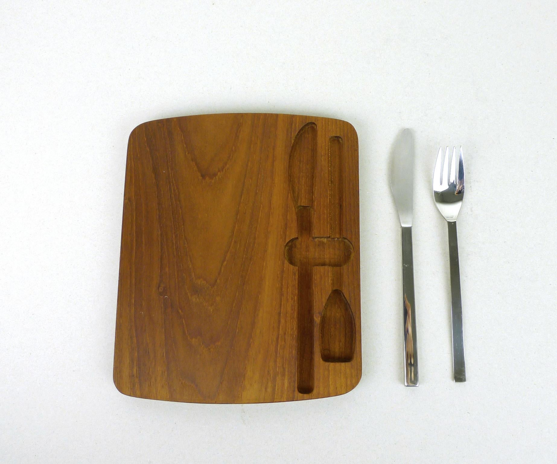 Pair of Teak Picnic Boards with Cutlery from BSF, Germany, 1960s In Good Condition For Sale In Berlin, DE