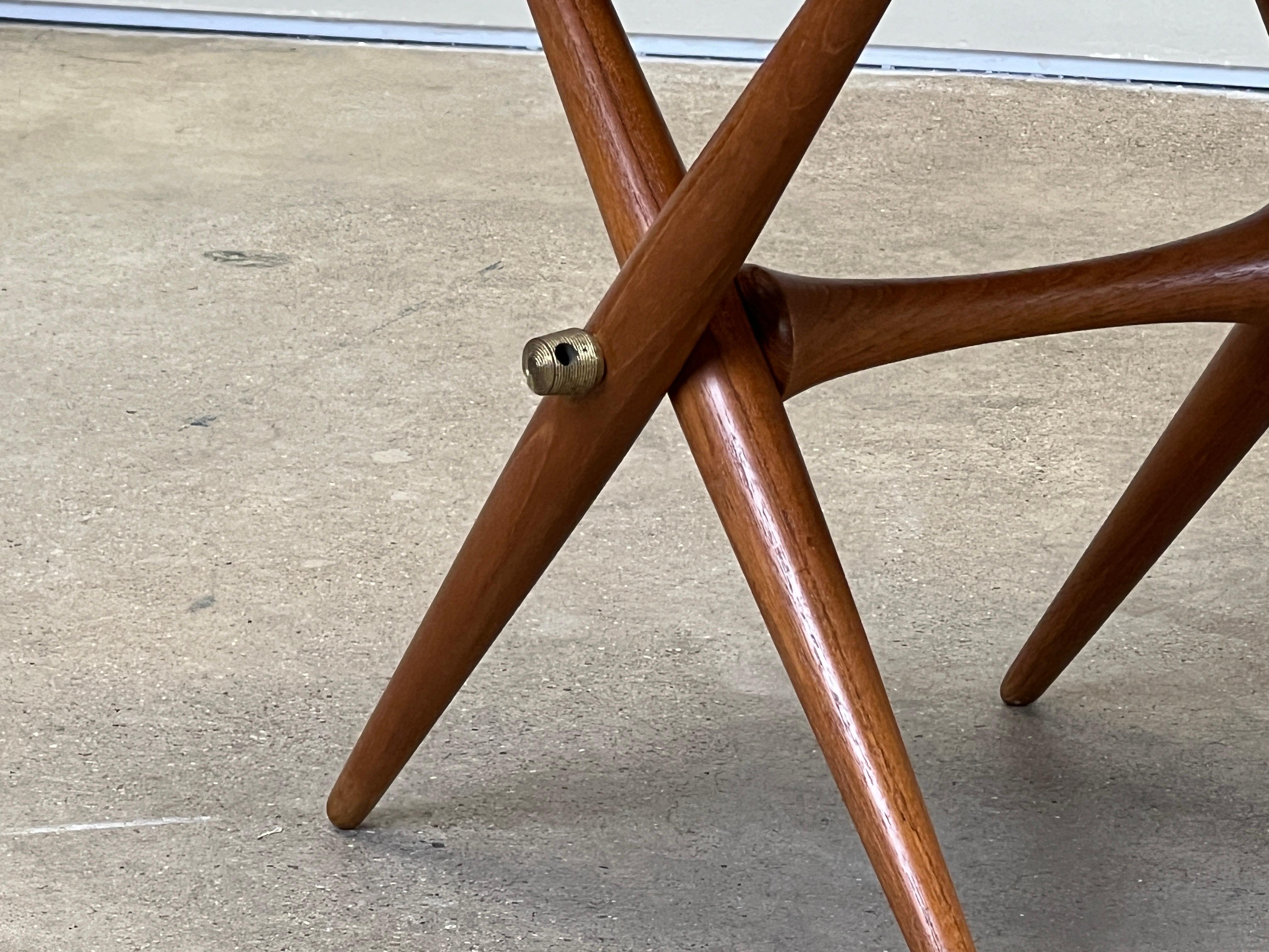 Beistelltische aus Teakholz von Jens Quistgaard, Paar (Mitte des 20. Jahrhunderts) im Angebot
