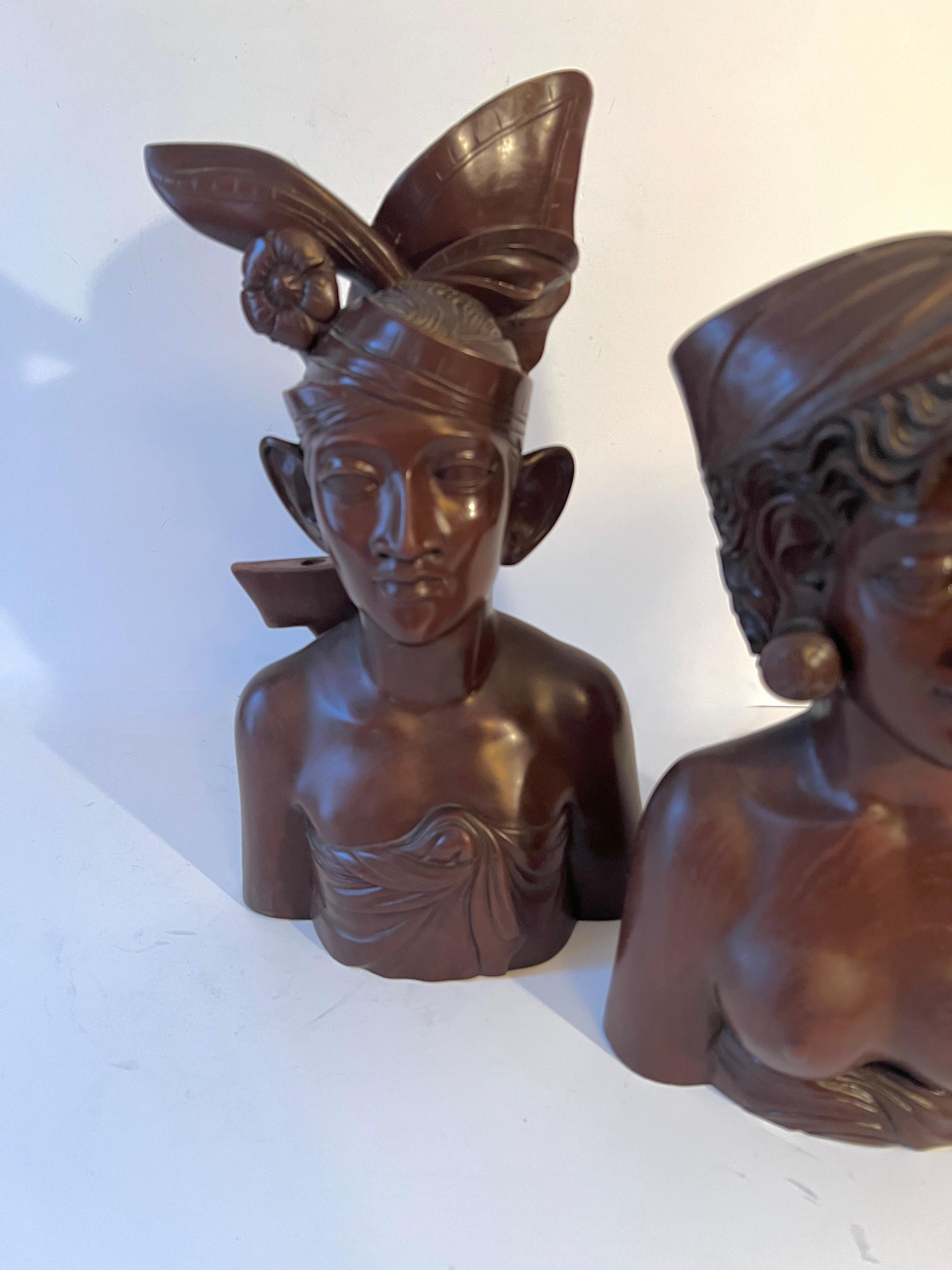 Mid-Century Modern Pair of Teak Signed Balinese Sculptures Bookends For Sale