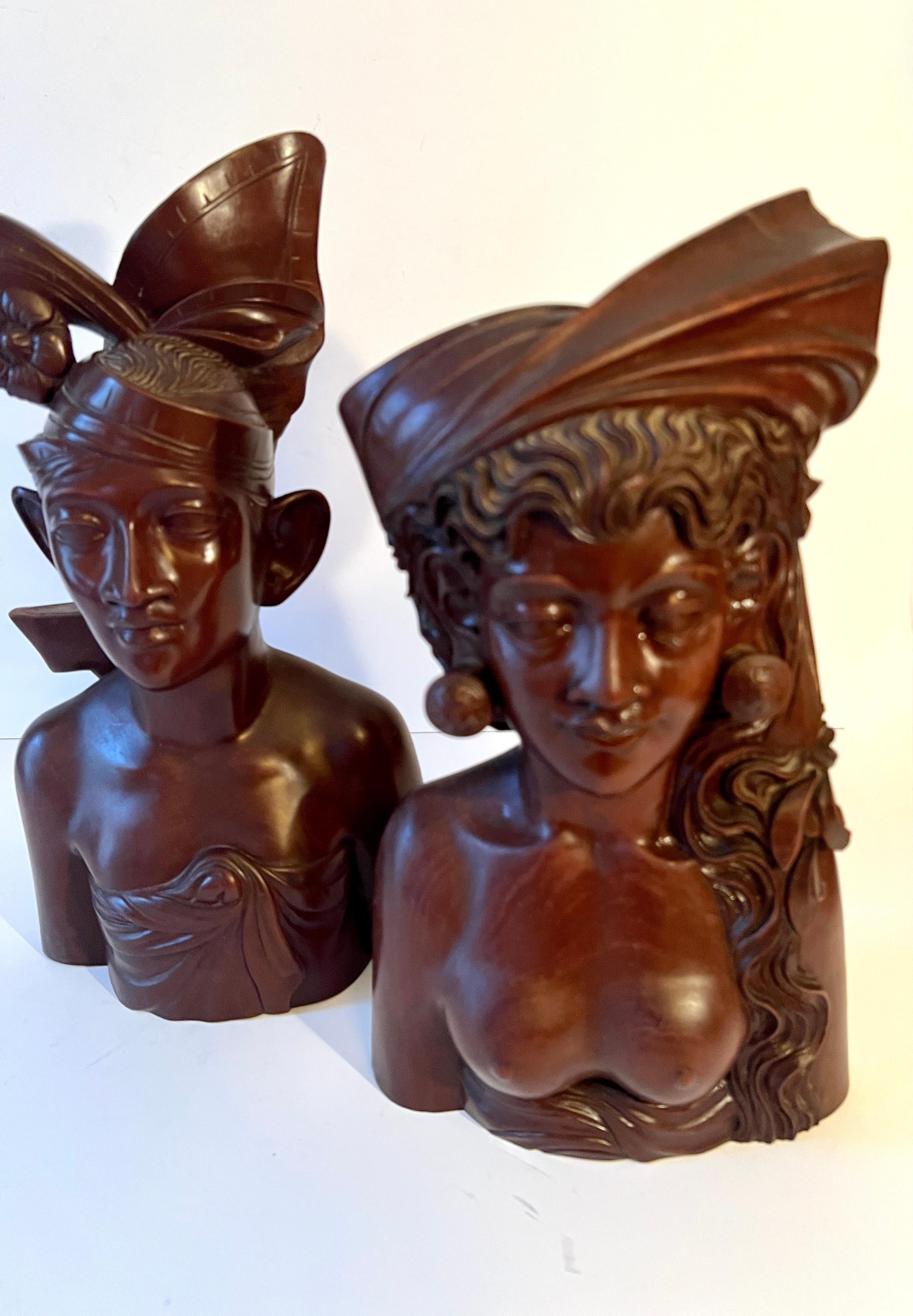 Hand-Carved Pair of Teak Signed Balinese Sculptures Bookends For Sale