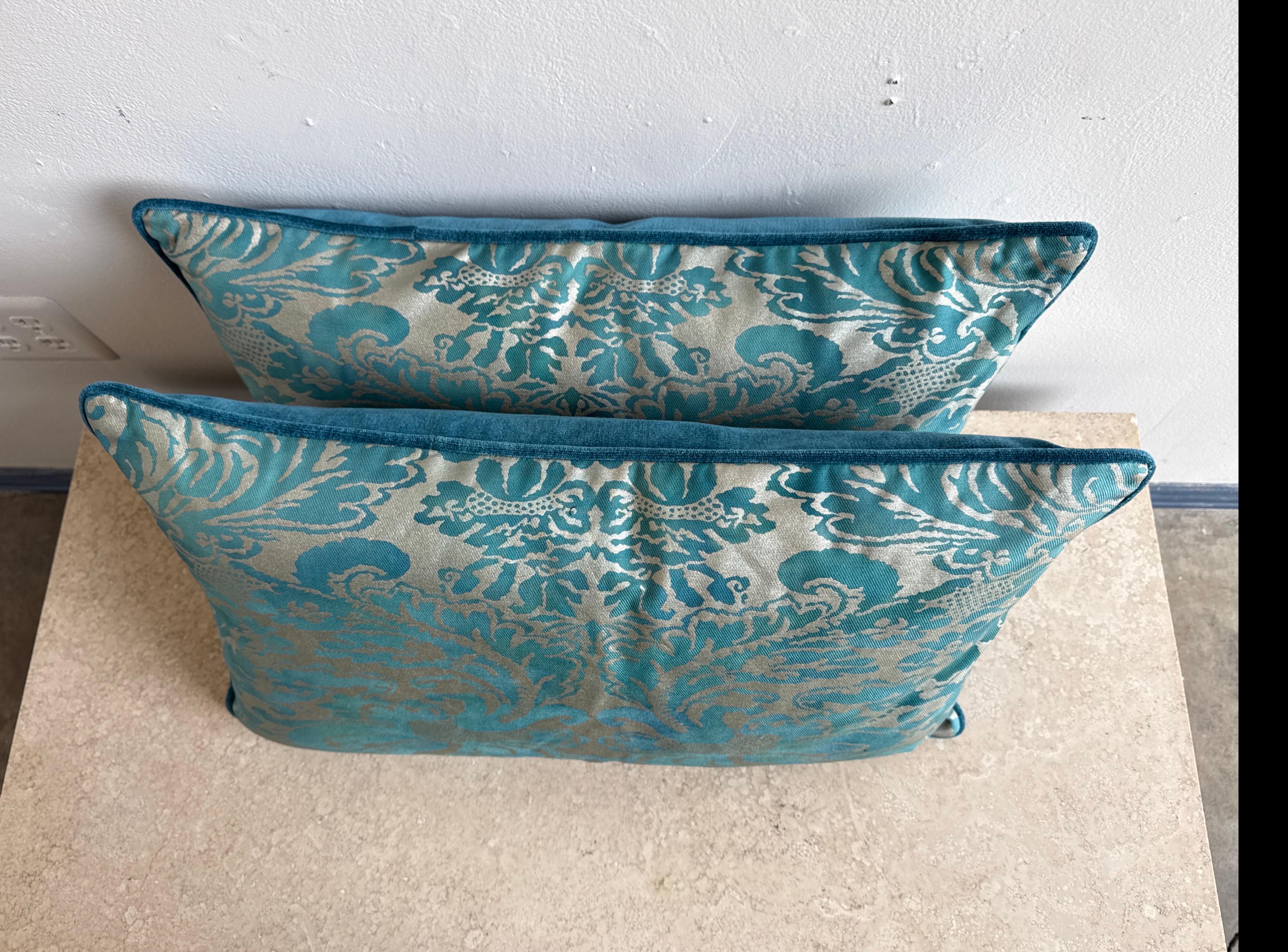 Pareja de Cojines Textiles Fortuny Azul Teal Barroco en venta
