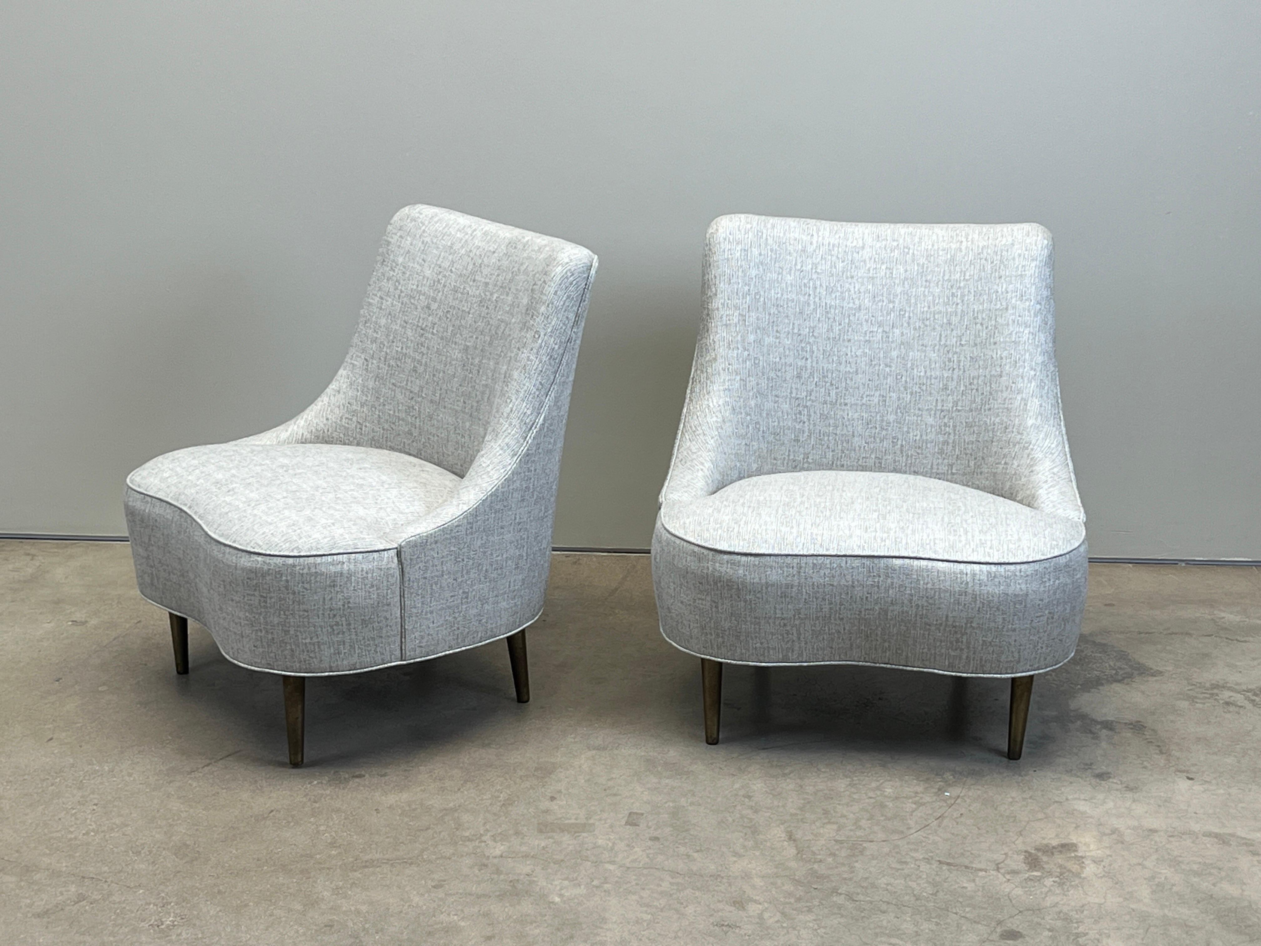 Pair of Tear Drop Chairs by Edward Wormley for Dunbar In Good Condition For Sale In Dallas, TX