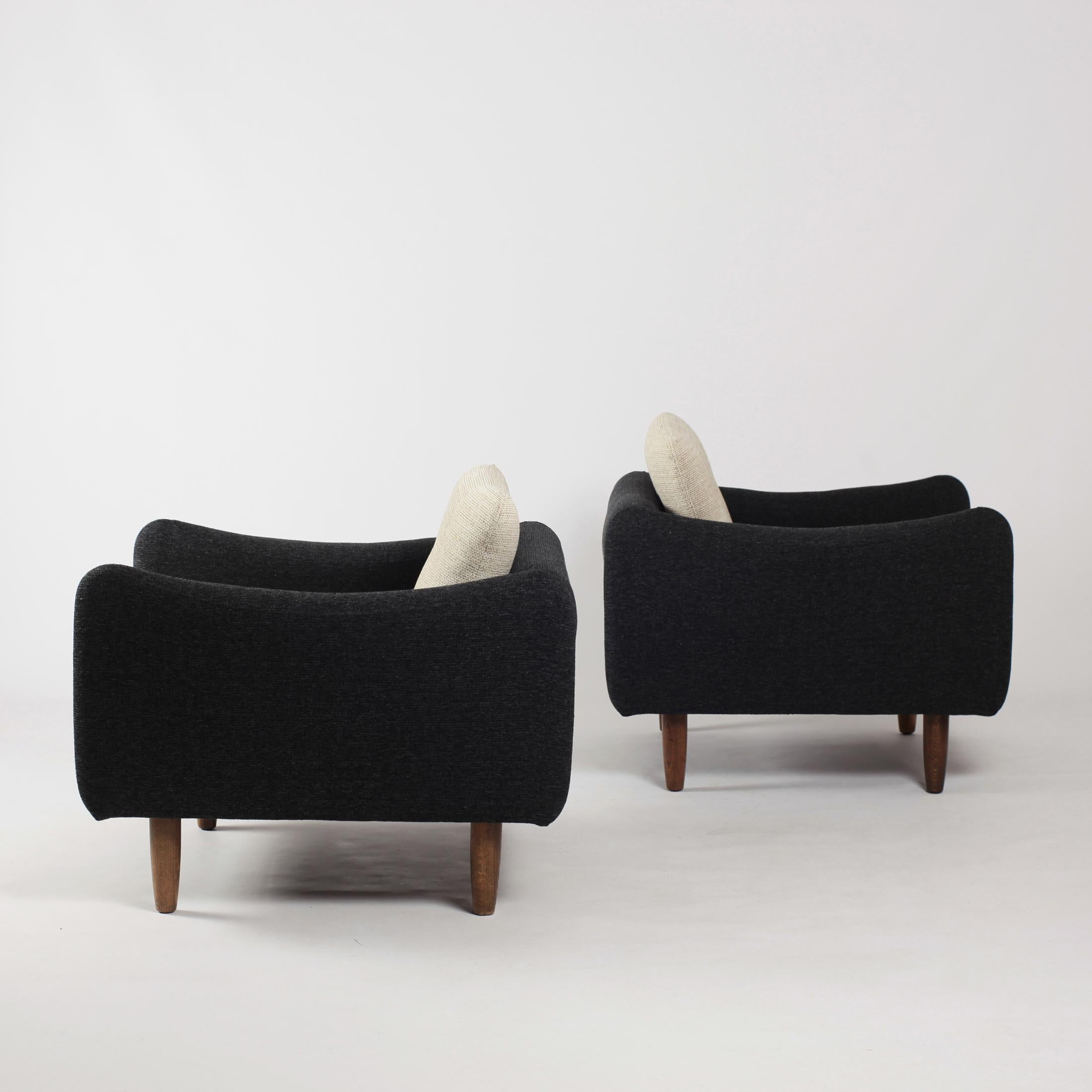 Mid-Century Modern Pair of Teckel Armchairs by Michel Mortier for Steiner, France, 1960s