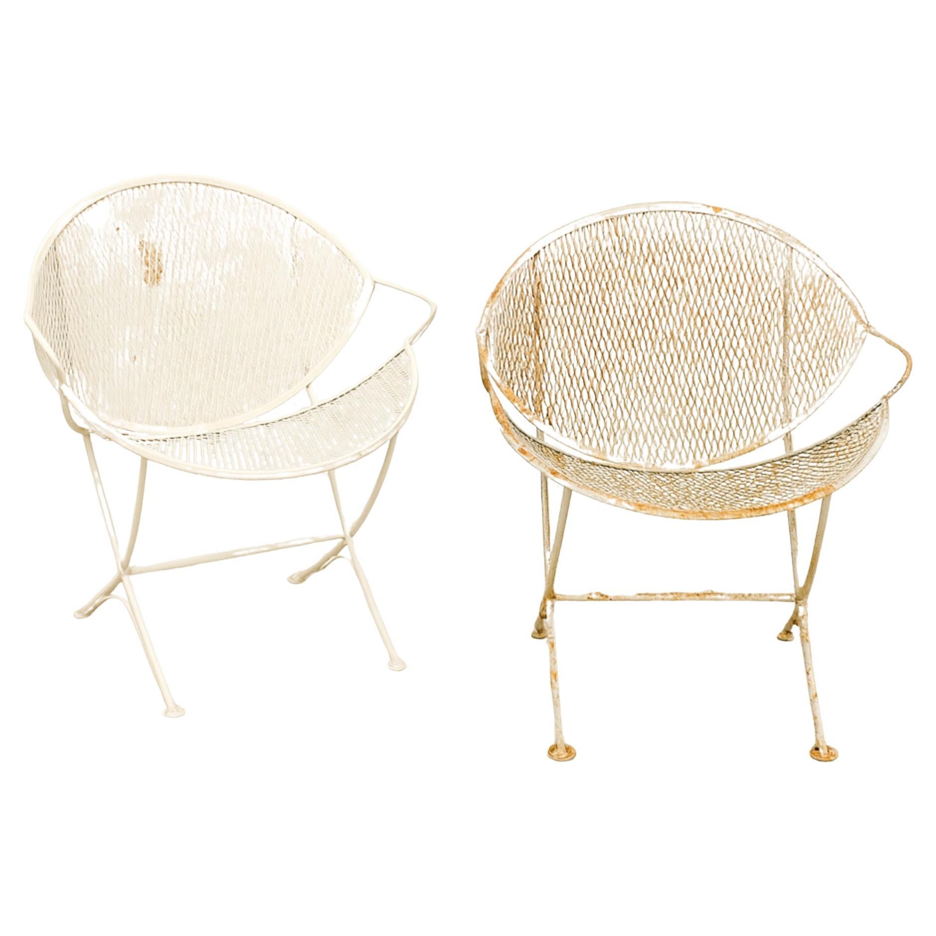 
Pair of Tempestini for Salterini “Orange Slice” Chairs, Original Finish, Mid-Century Modern

Description:
Pair of classic Orange Slice chairs designed by Maurizio Tempestini for Salterini, circa 1950s–60s. Retaining their original painted finish