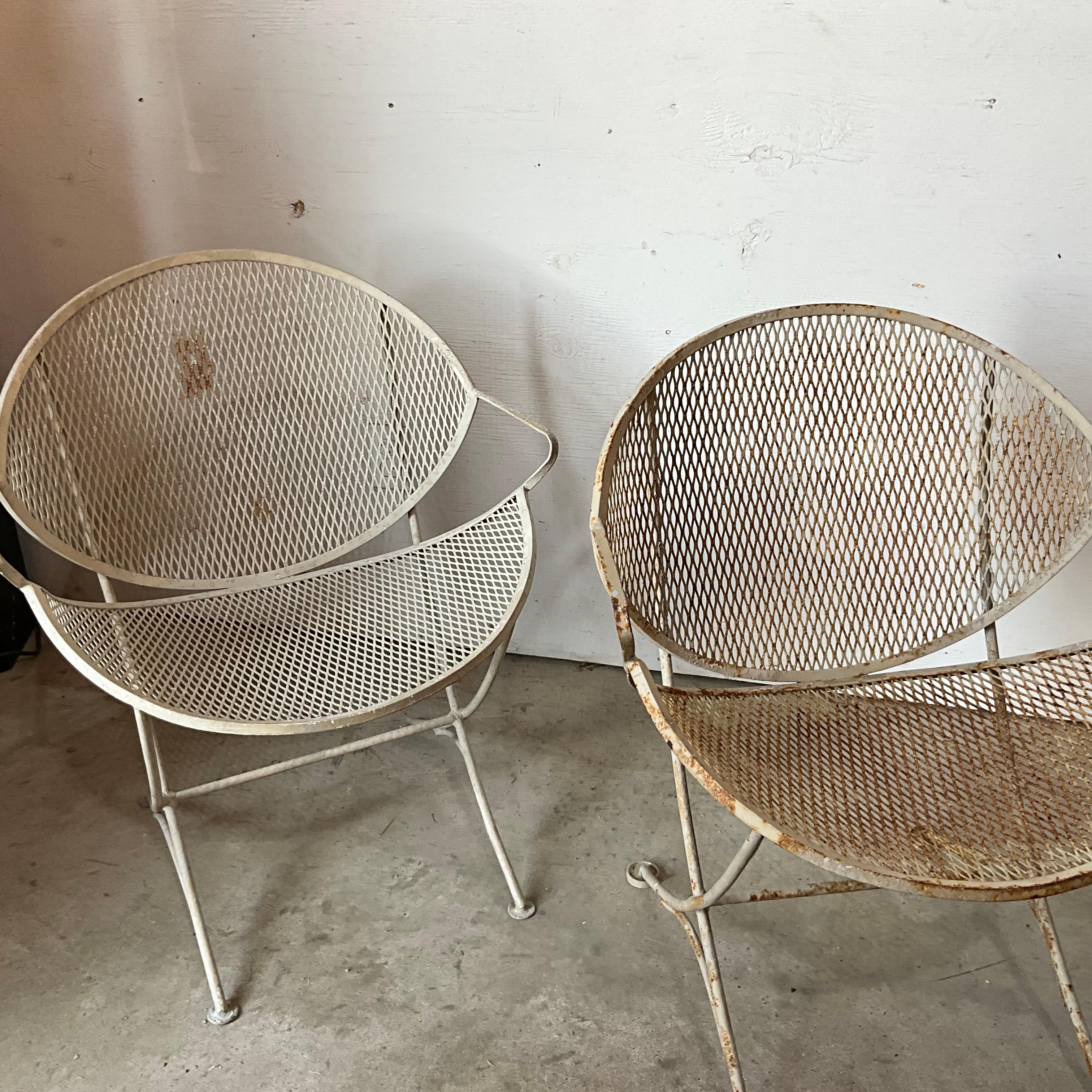 Mid-Century Modern Pair of Tempestini for Salterini “Orange Slice” Chairs, Original Finish, Mid-Cen For Sale