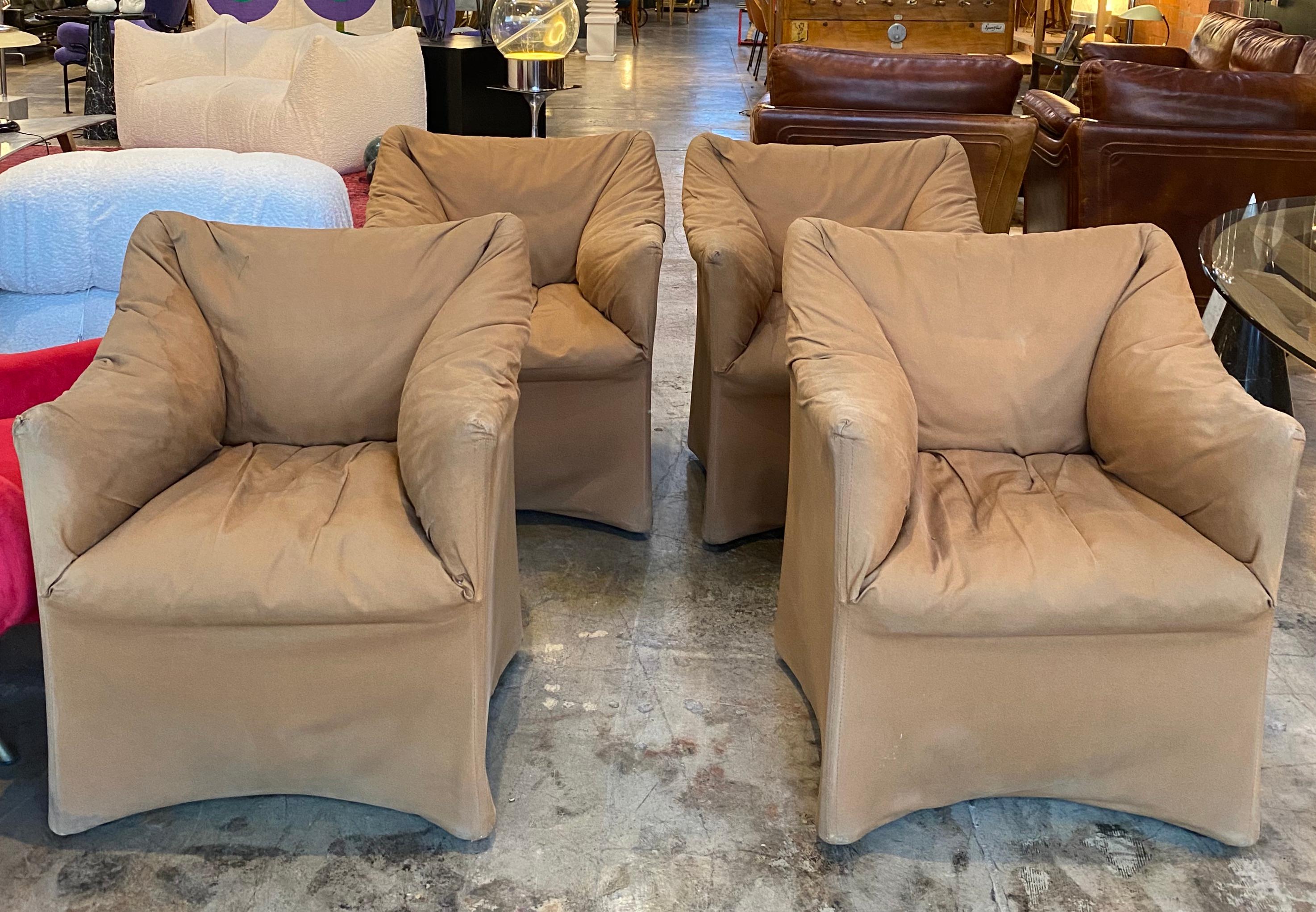 Pair of Mario Bellini Tentazione 685 Armchairs
1973

Fully insured molded soft contour form (polyurethane foam and polyester padding).
Frame: steel construction on casters.

Tentazione means temptation an inviting tempting design with