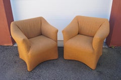 Pair of Tentazione Lounge Chairs, Model 684, by Mario Bellini for Cassina