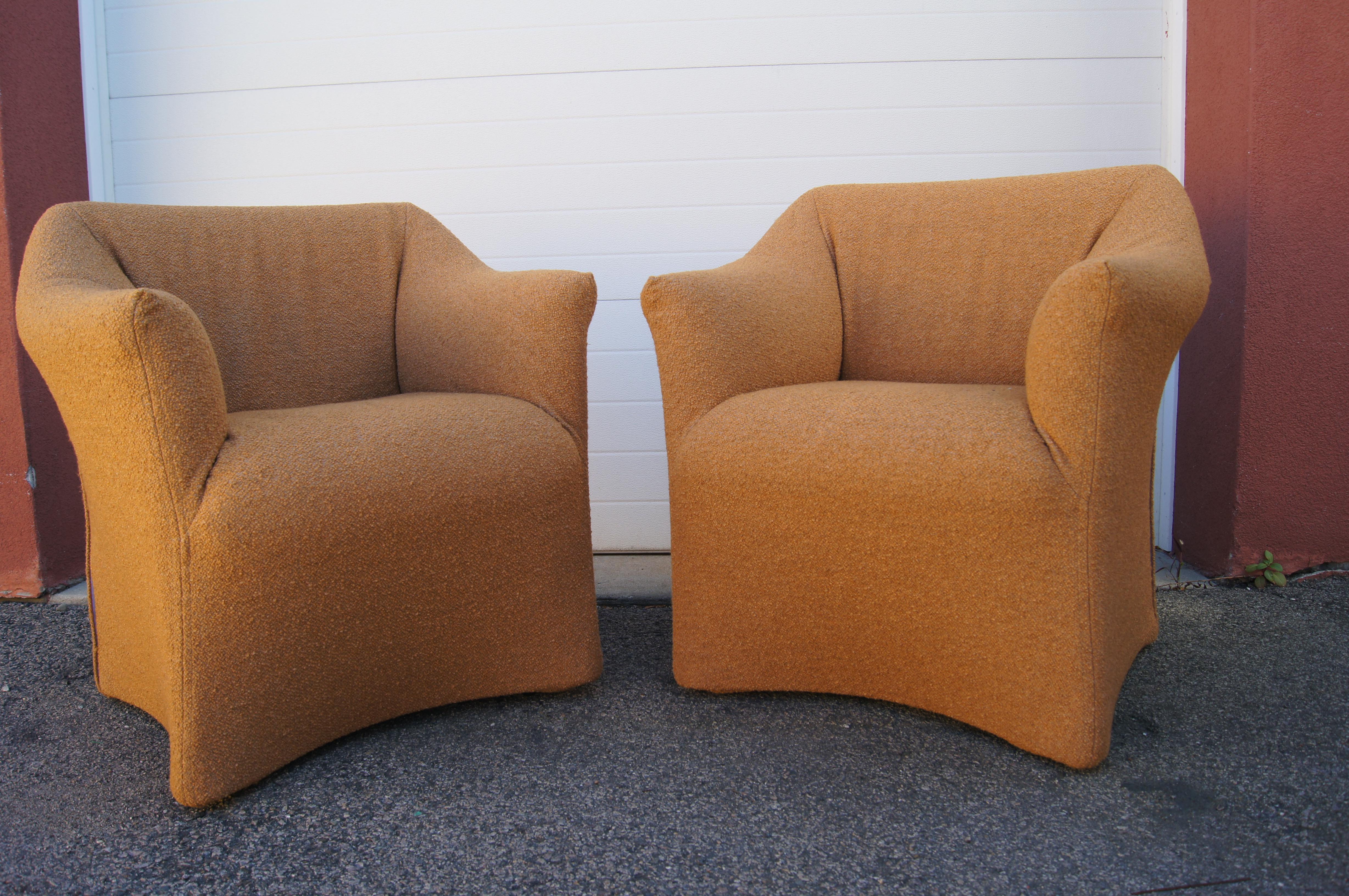 European Pair of Tentazione Lounge Chairs, Model 684, by Mario Bellini for Cassina
