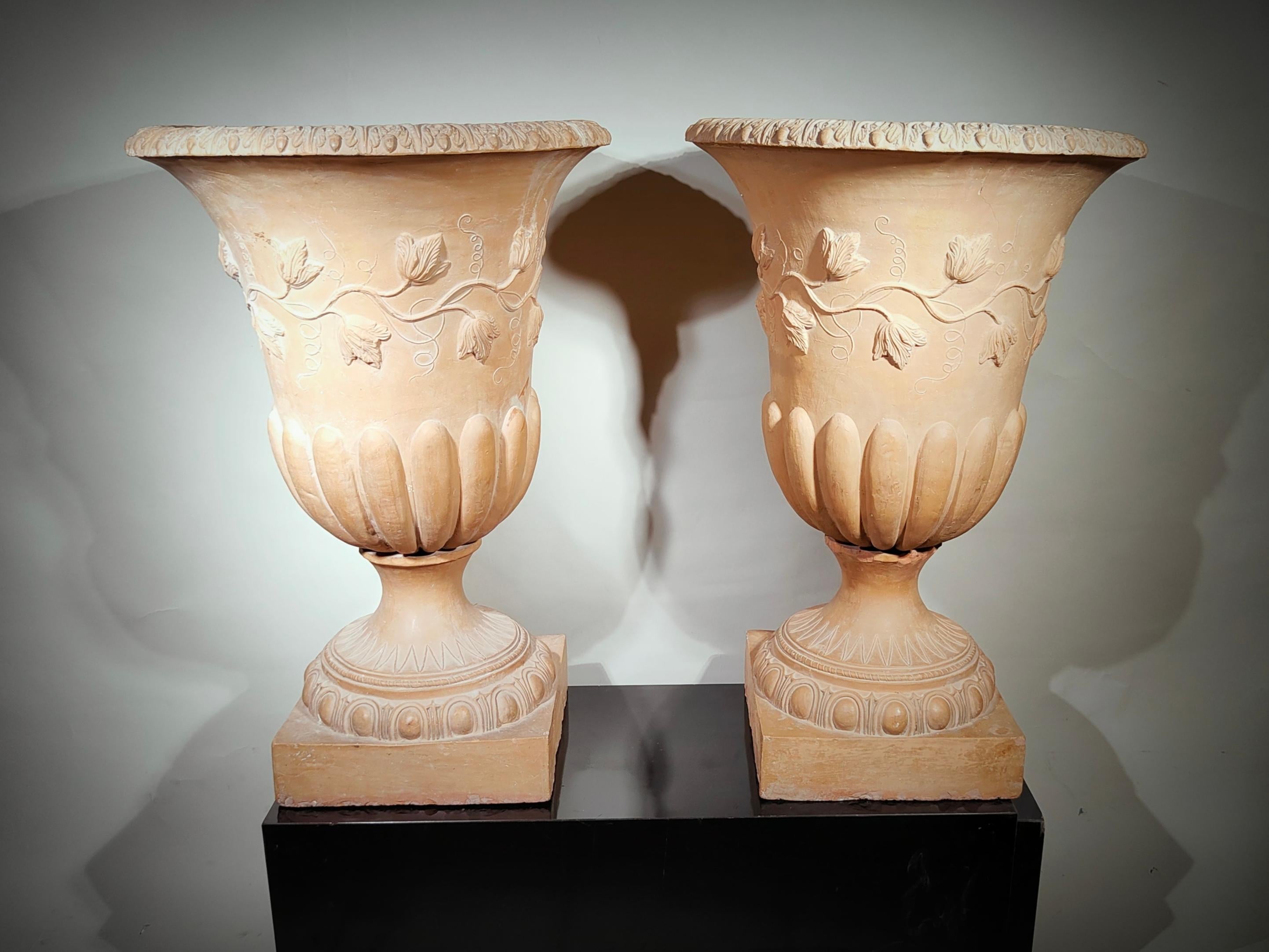 Pair of Terracotta Cups Dated 19th, 1846 In Good Condition For Sale In Madrid, ES