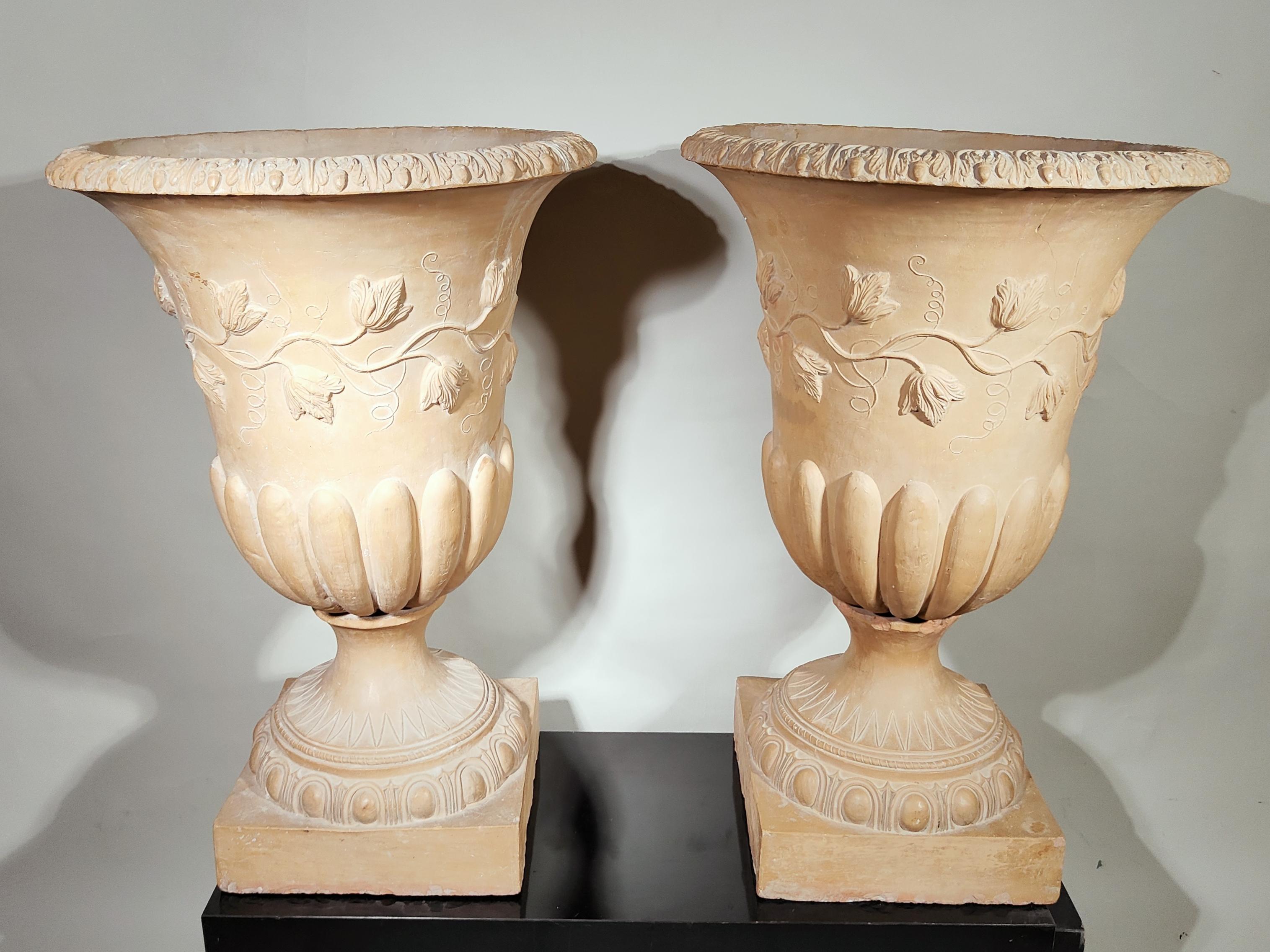Paar Terrakotta-Tasse aus der Zeit XIX. TH 1846 im Angebot 4