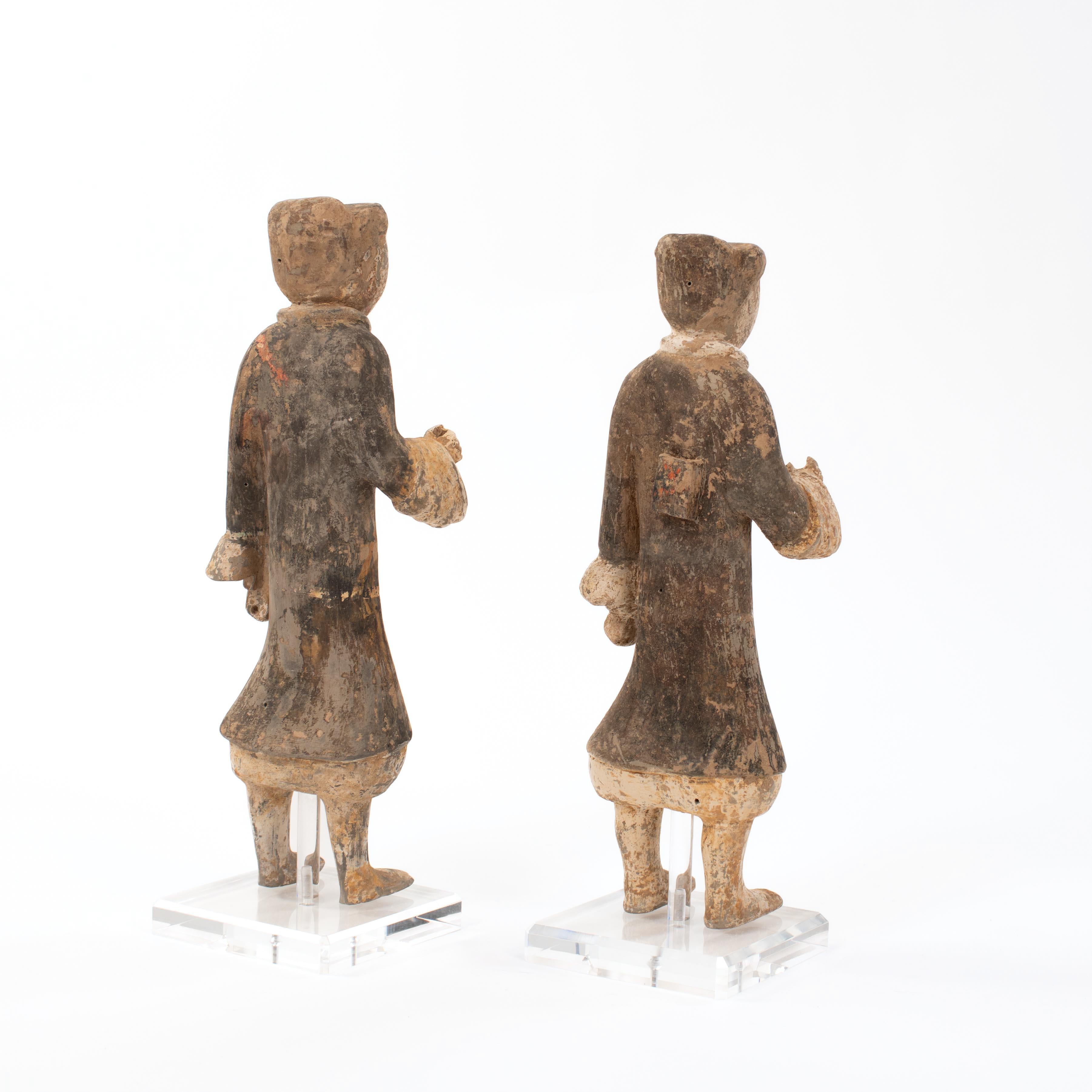 18th Century and Earlier Pair of Terracotta Han Guards in Polychrome Paint China Han-Dynastie, TL Tested For Sale