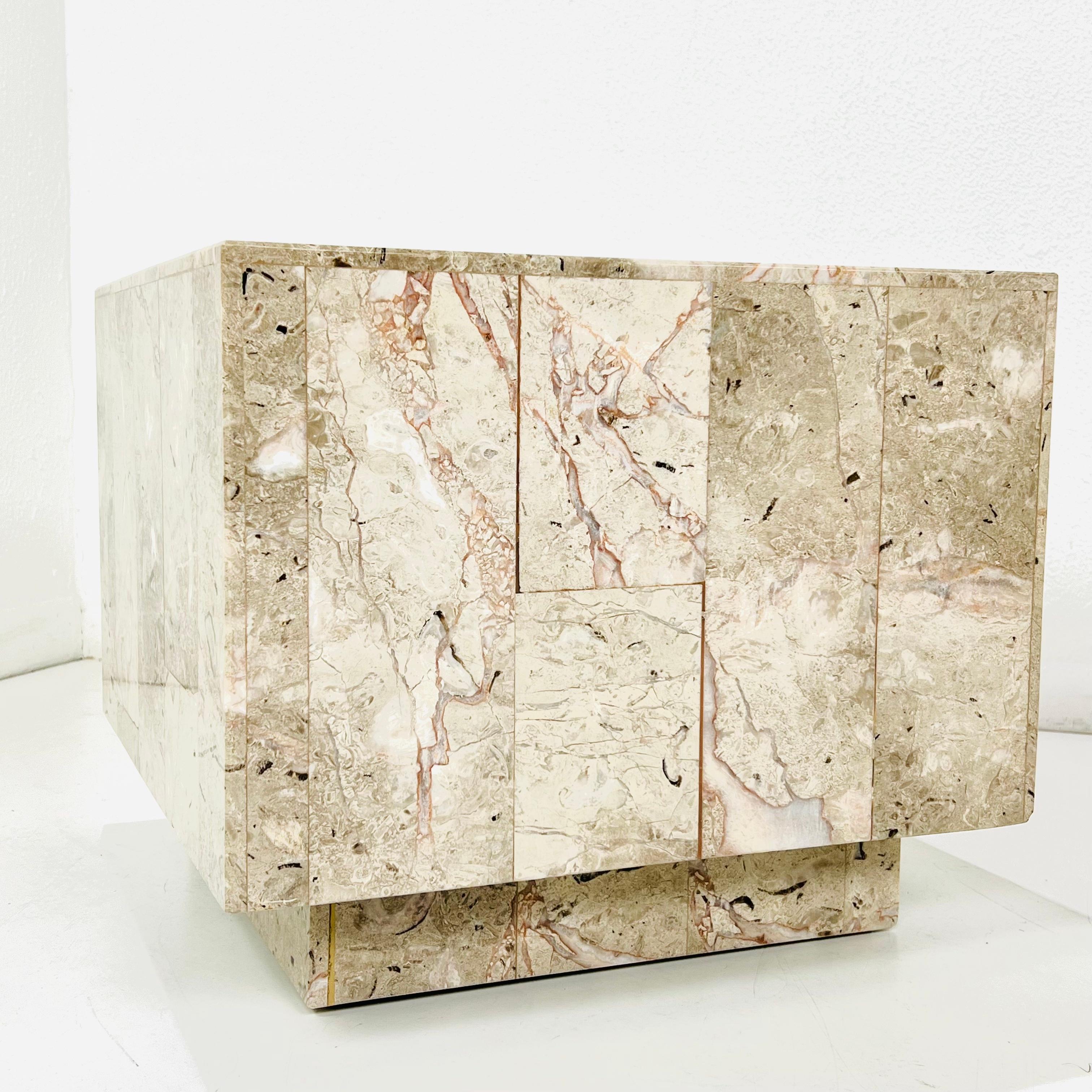 Pair of Tessellated Quartzite Cube End Tables For Sale 2