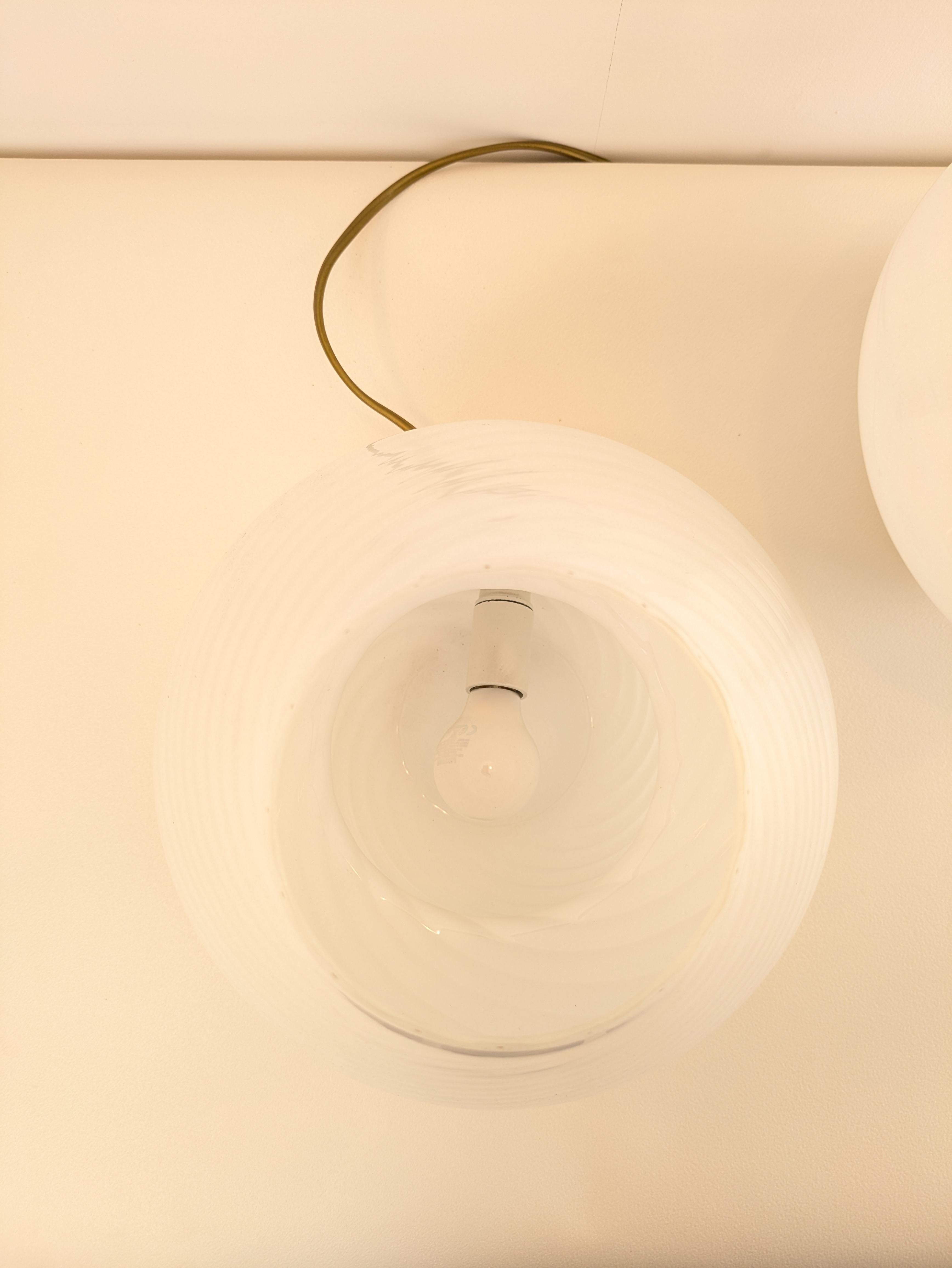 Pair of Tessuto Mushroom Table Lamps, Murano Glass, Opalin, Murano Vetri VM 8