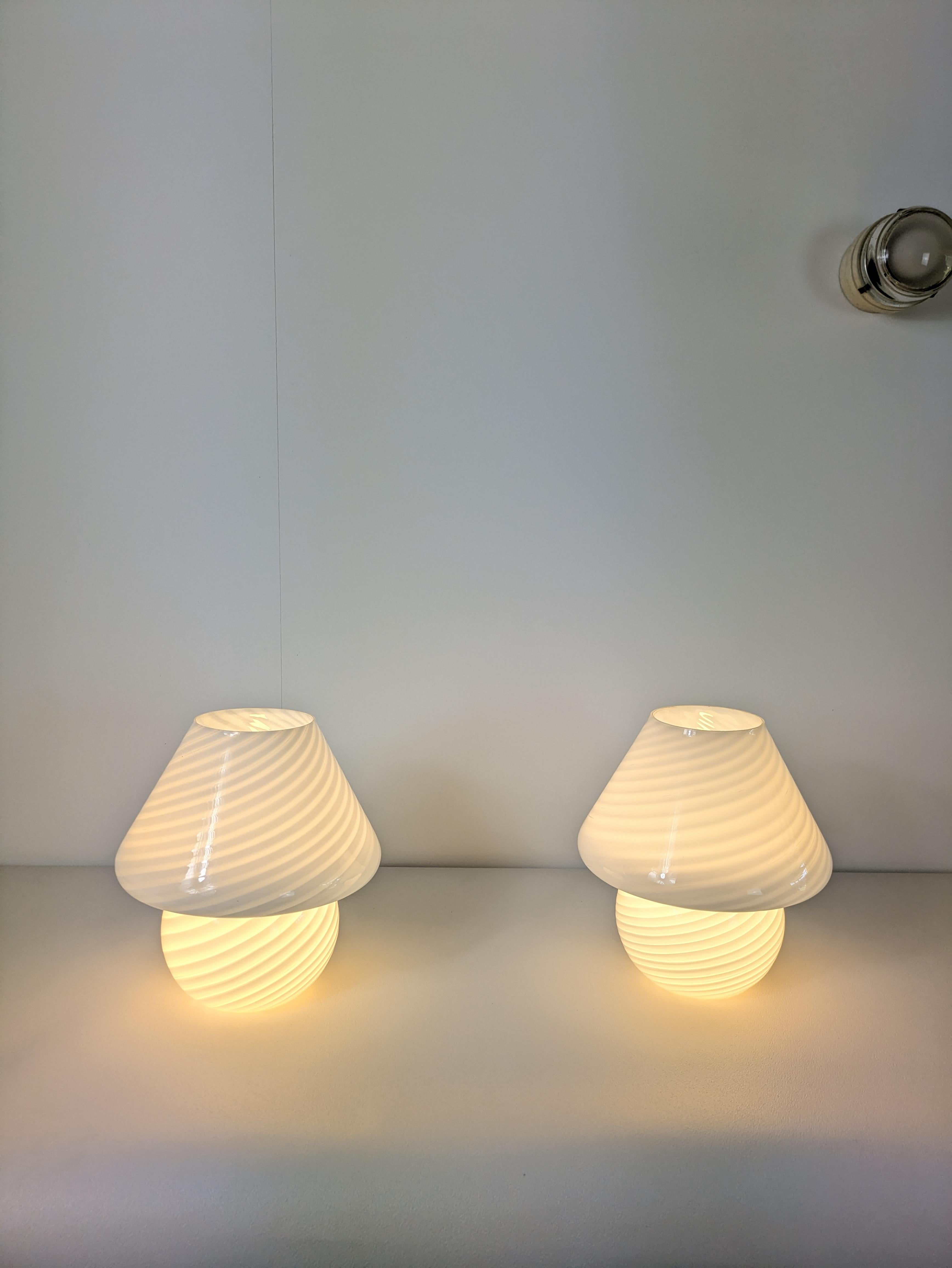 Post-Modern Pair of Tessuto Mushroom Table Lamps, Murano Glass, Opalin, Murano Vetri VM