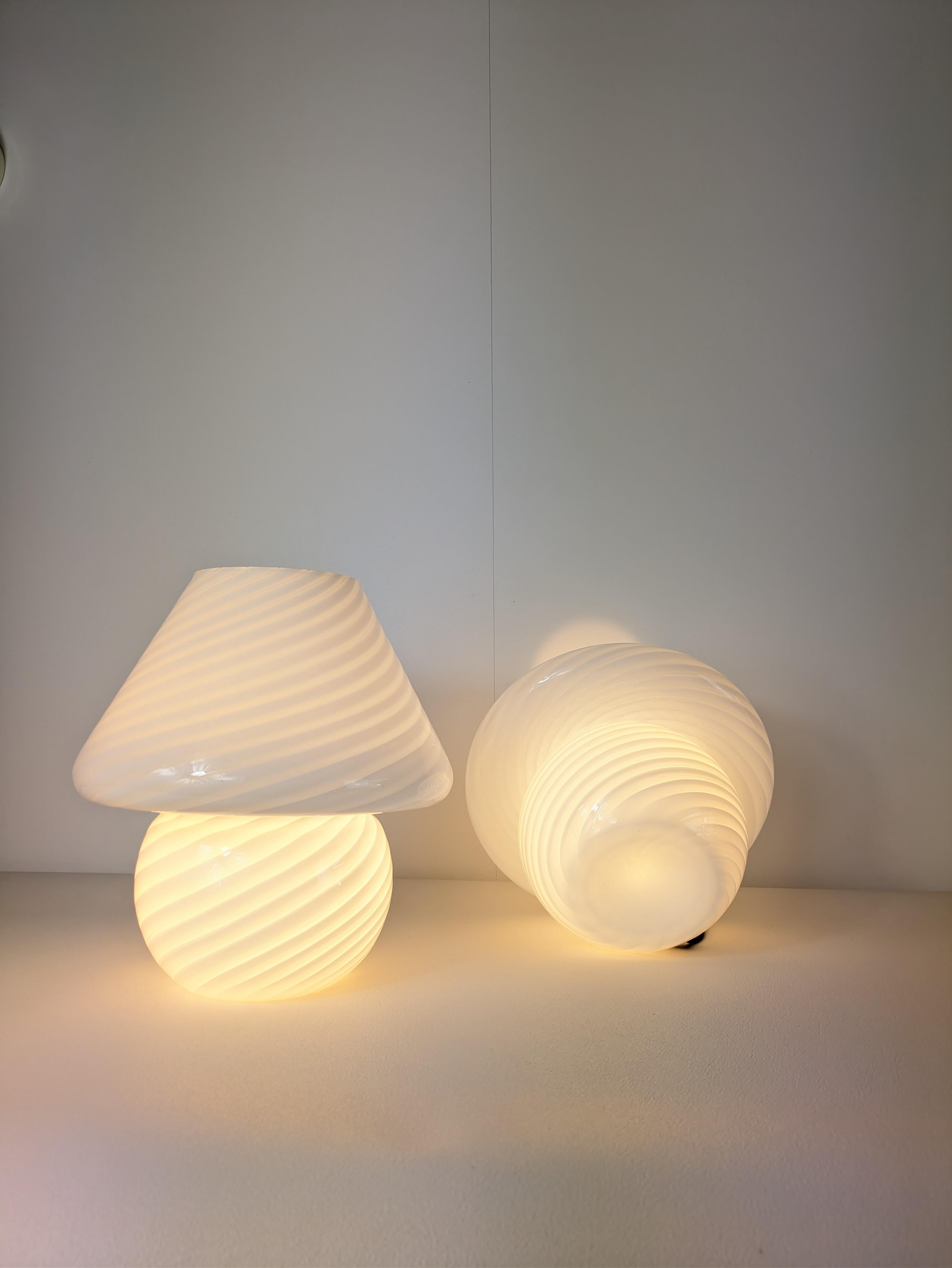 Late 20th Century Pair of Tessuto Mushroom Table Lamps, Murano Glass, Opalin, Murano Vetri VM