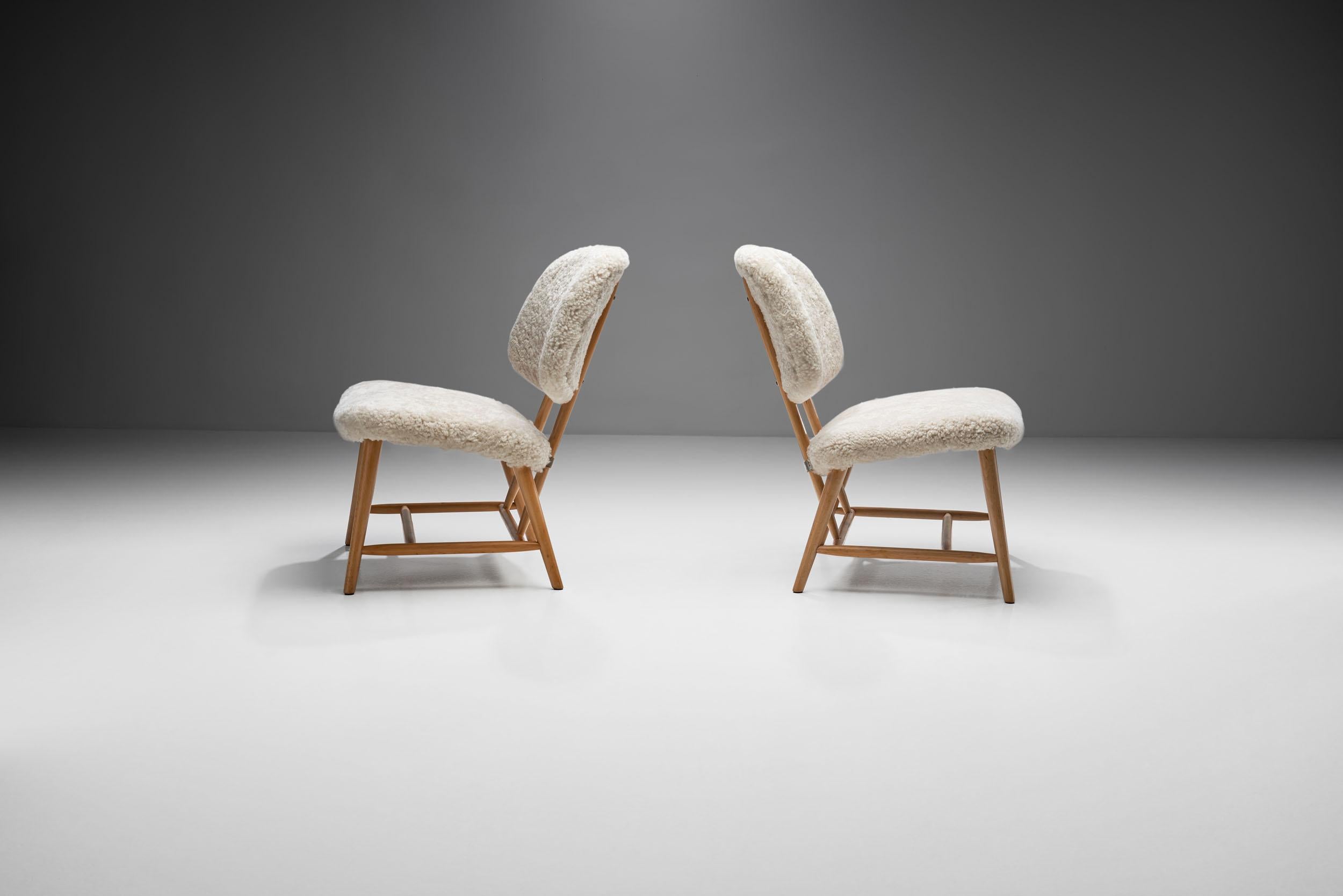 Pair of “TeVe” Chairs by Alf Svensson for Studio Ljungs Industrier AB, SWE In Good Condition In Utrecht, NL