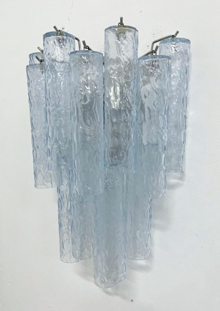 Paar strukturierte blaue rohrförmige Leuchten von Fabio Ltd (Muranoglas) im Angebot