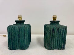 Coppia di lampade da tavolo in ceramica strutturata, Italia, anni '70