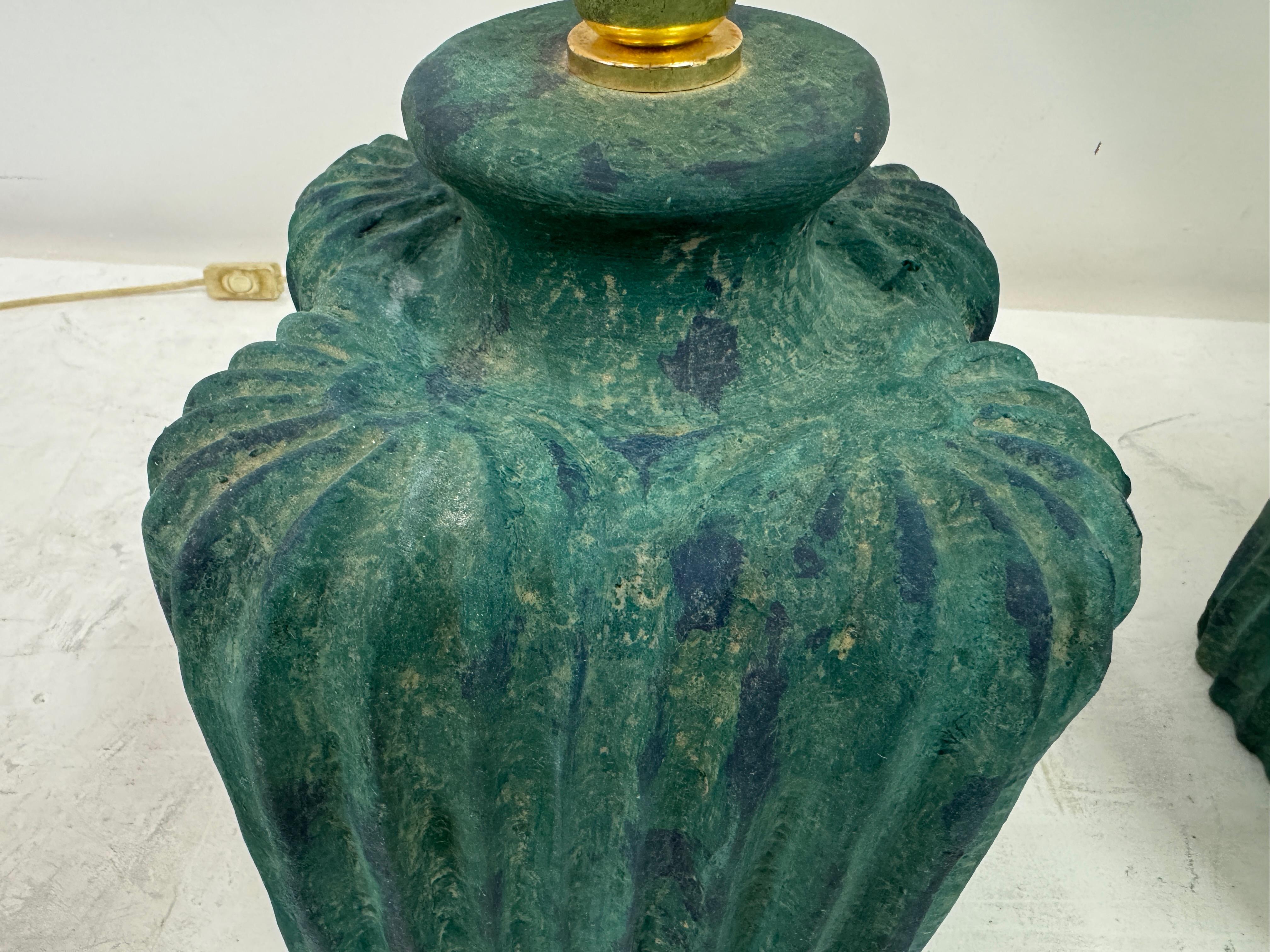 Mid-Century Modern Paire de lampes de table en céramique texturée, Italie, années 1970 en vente