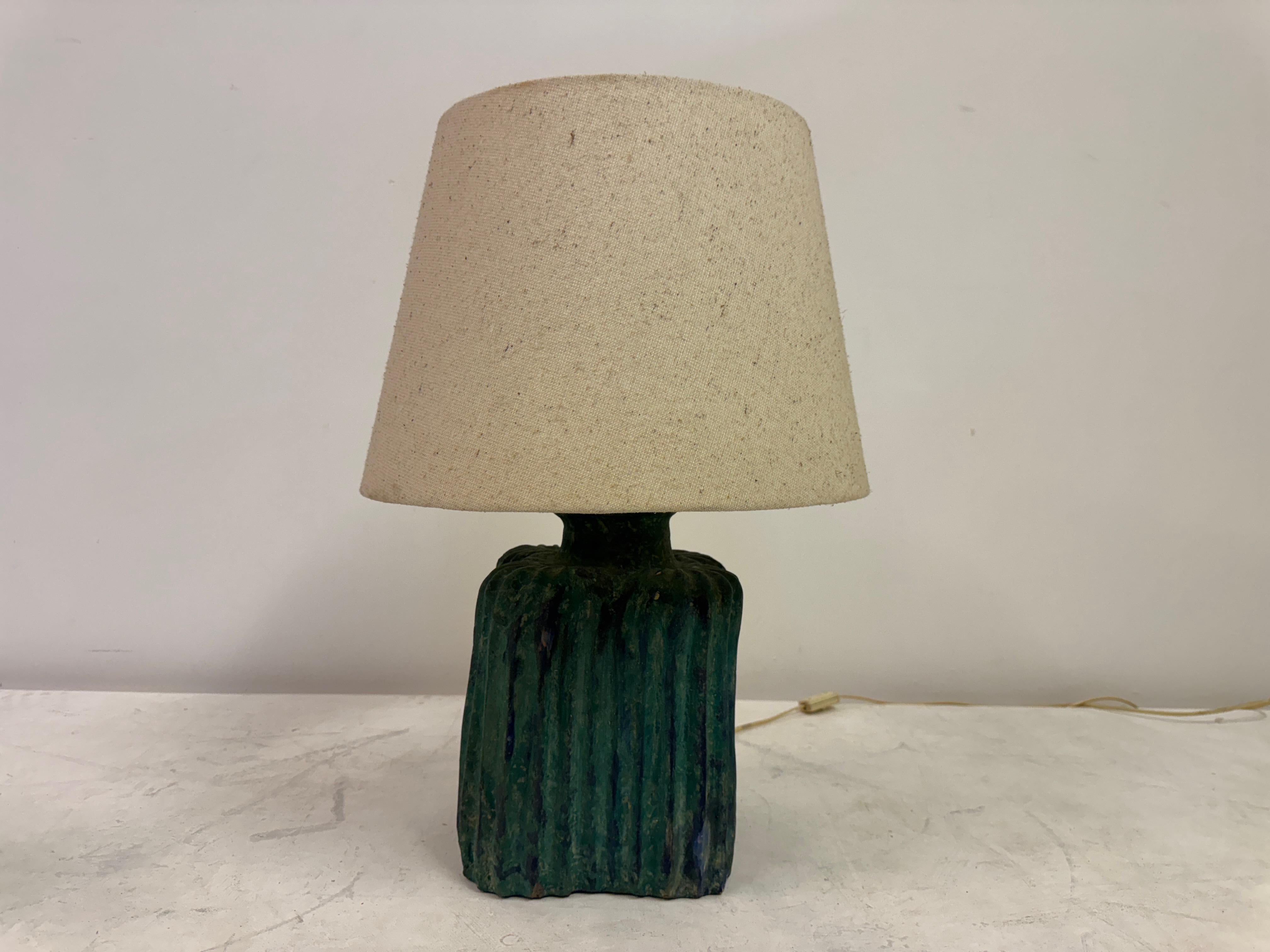 Paire de lampes de table en céramique texturée, Italie, années 1970 en vente 1