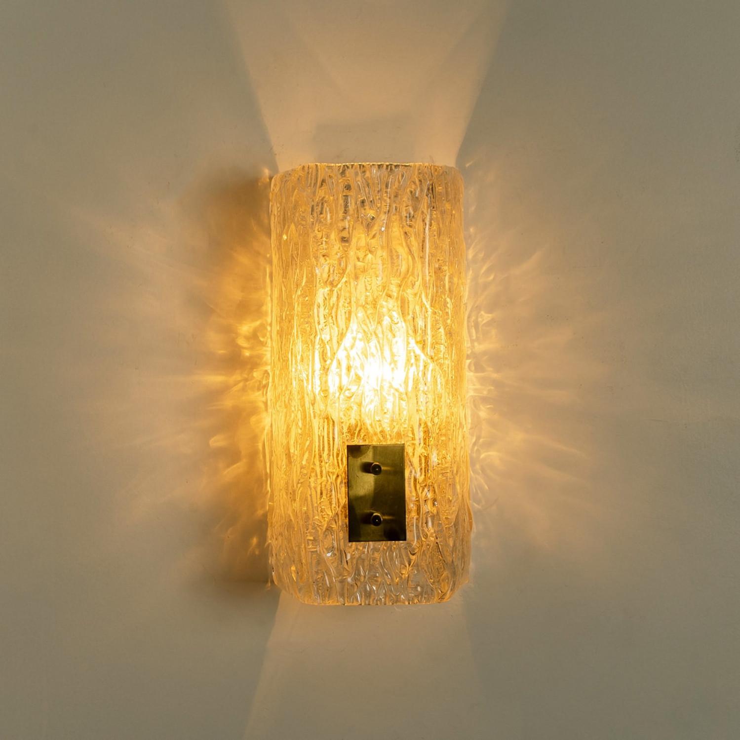 Pair of Textured Glass and Brass Wall Lights by J.T. Kalmar en vente 4