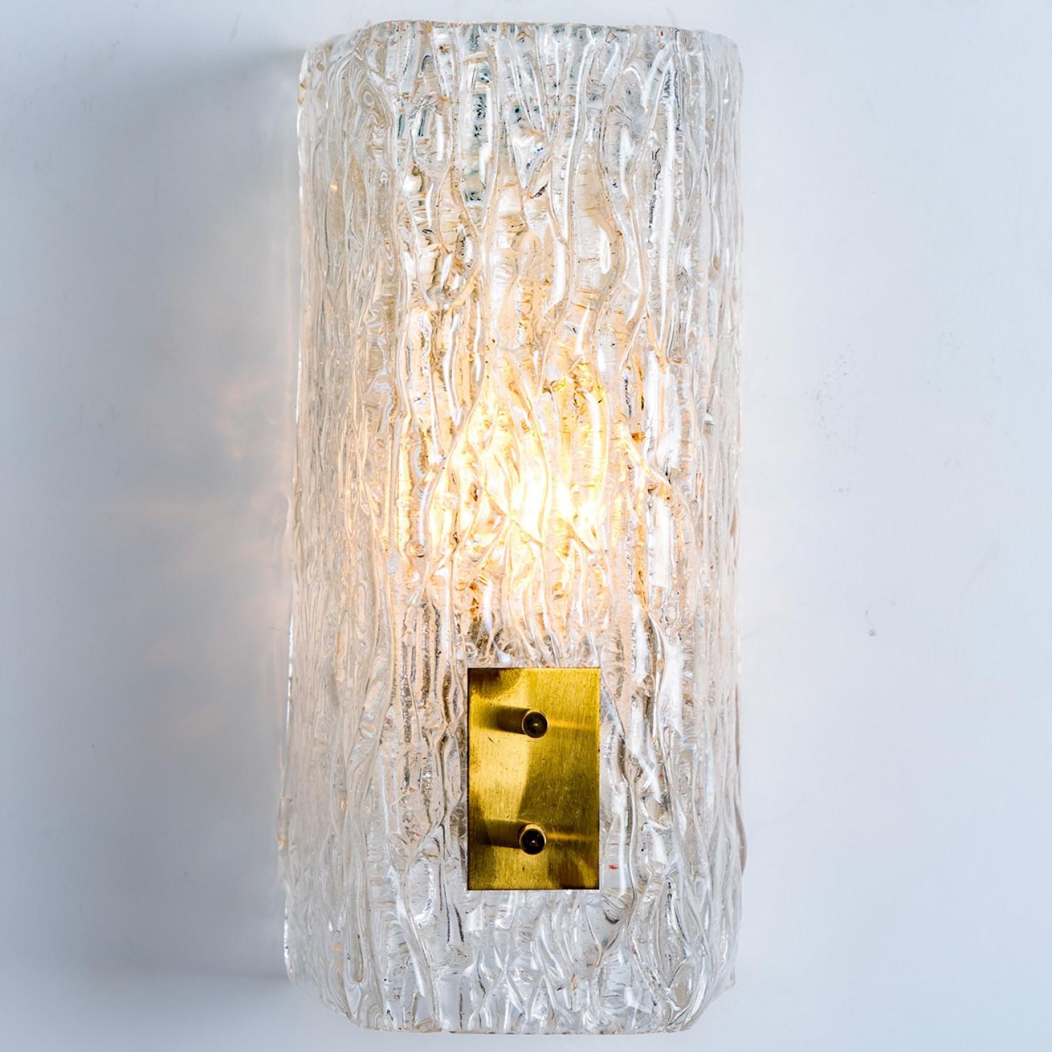 Pair of Textured Glass and Brass Wall Lights by J.T. Kalmar en vente 5