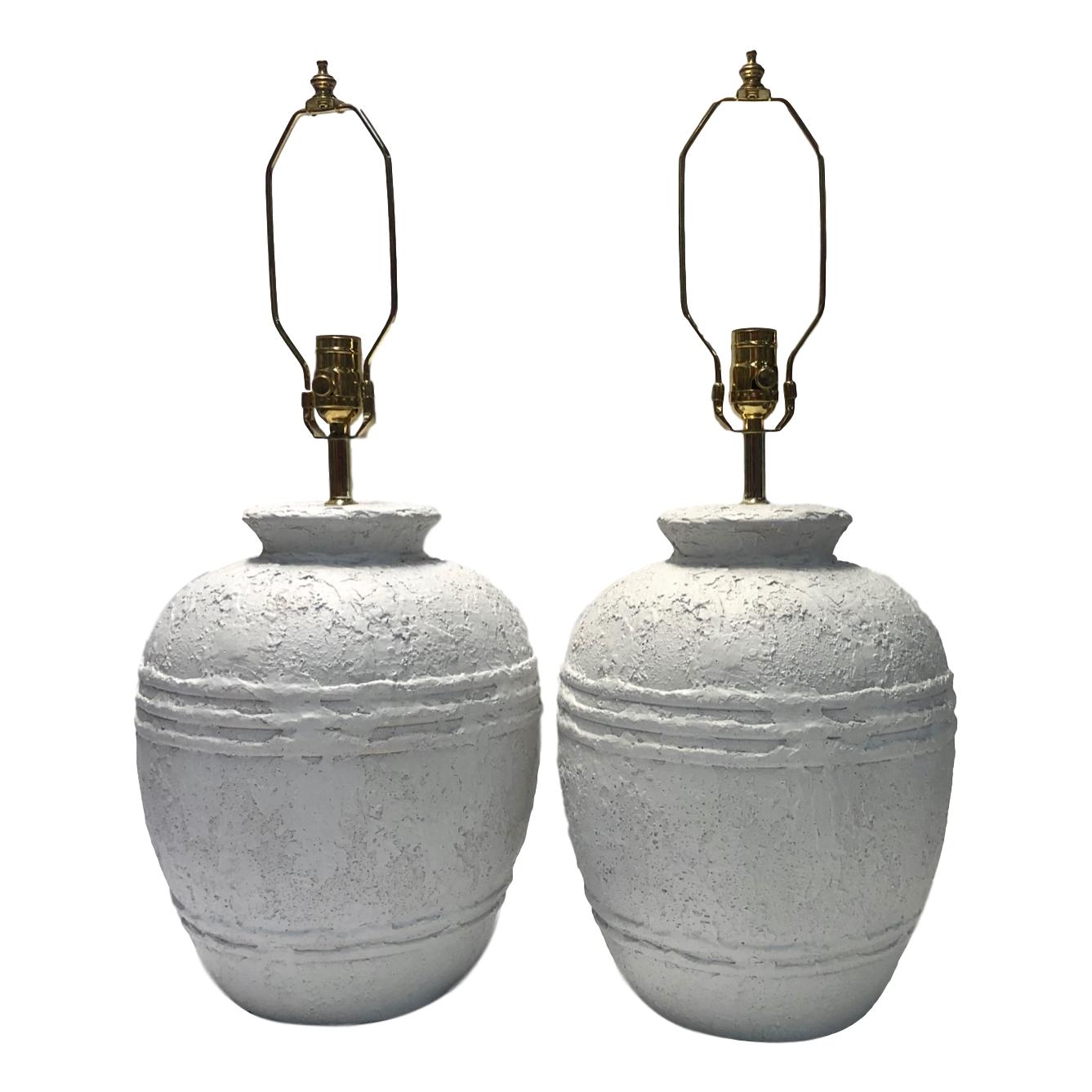 Italian Pair of Textured Midcentury Ceramic Lamps For Sale