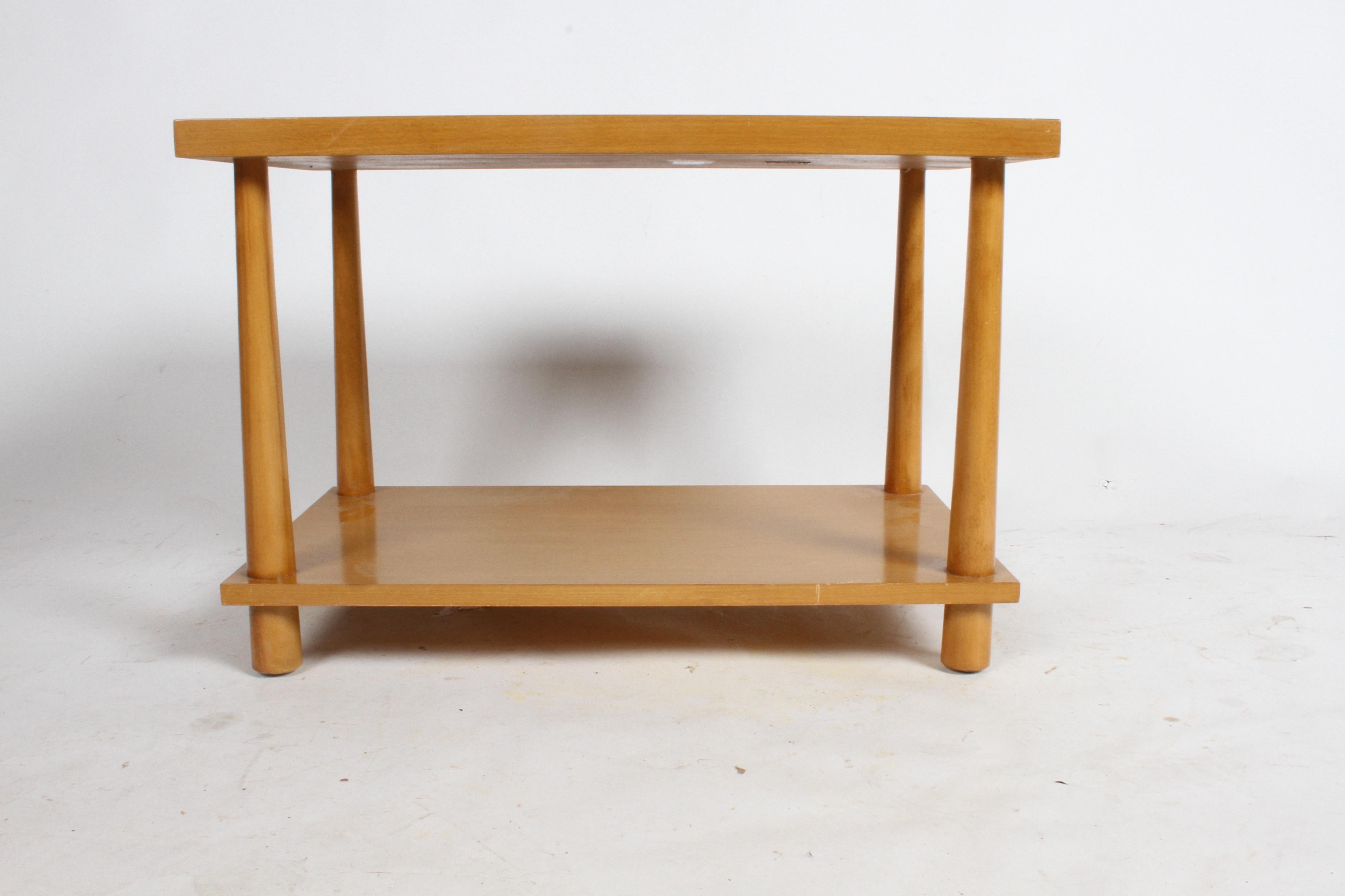 Pair of T.H. Robsjohn-Gibbings for Widdicomb Reverse Tapered Legs End Tables 7