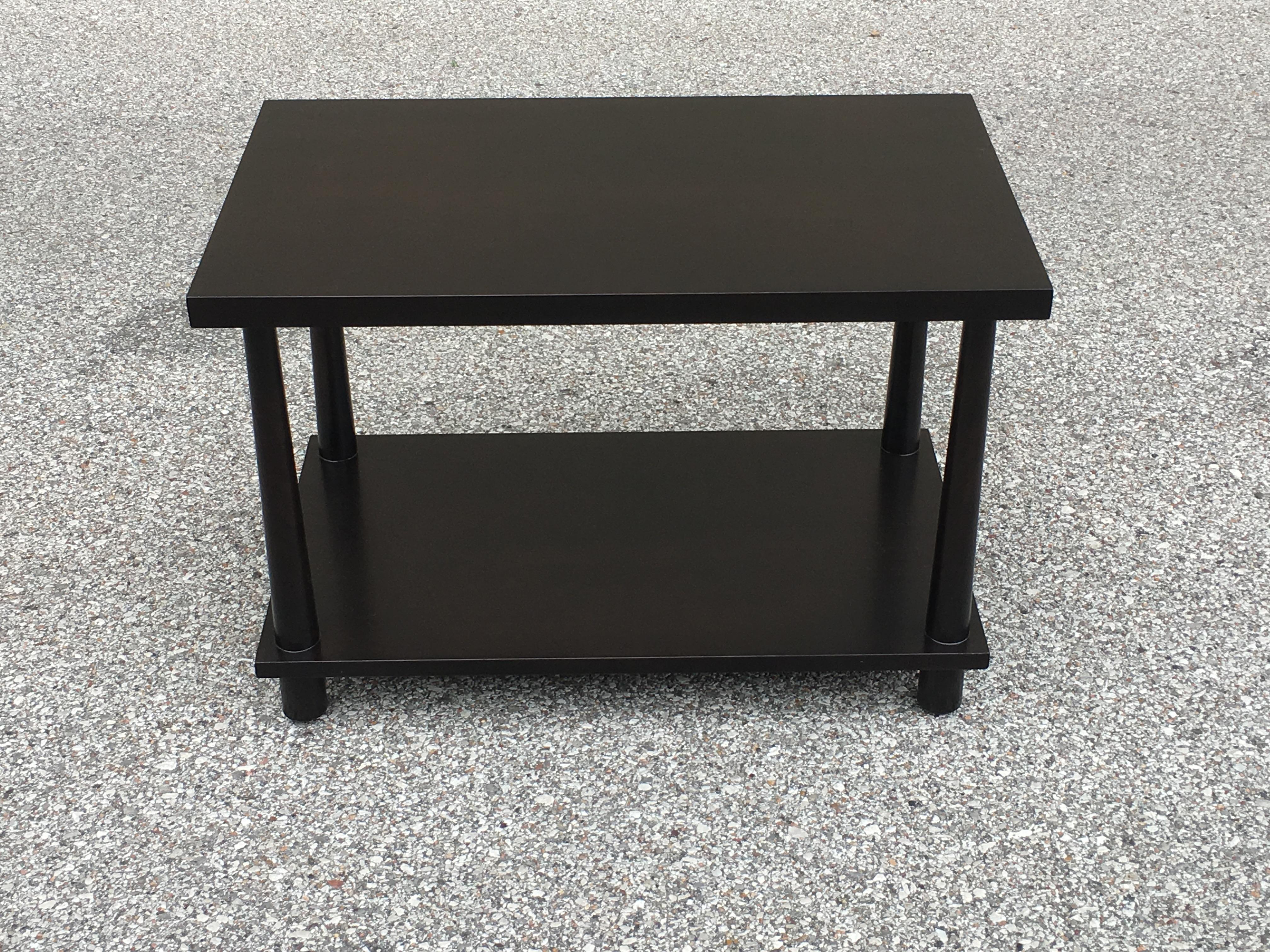 Mid-Century Modern Pair of T.H. Robsjohn-Gibbings for Widdicomb Reverse Tapered Legs End Tables