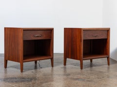 Pair of T.H. Robsjohn-Gibbings Nightstands or End Tables in Walnut Wood