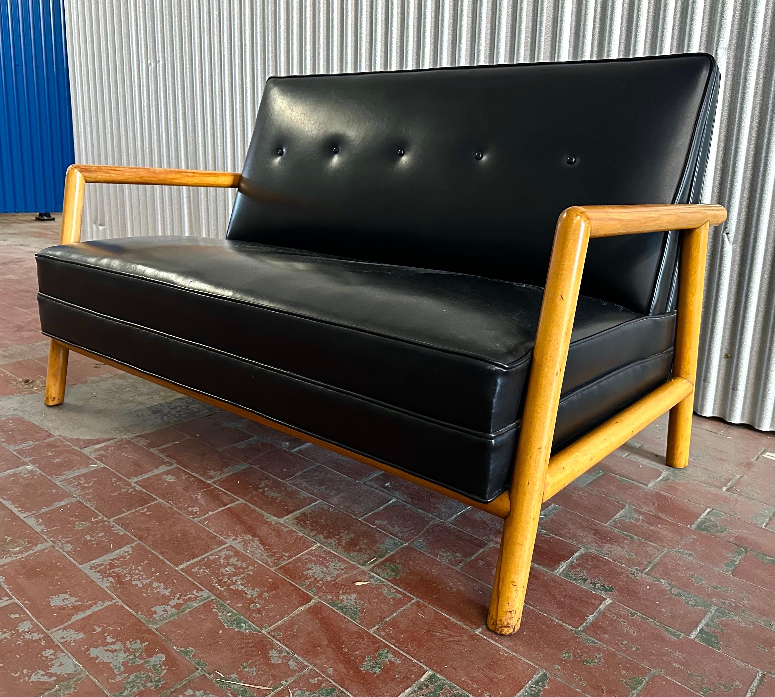 Mid-Century Modern Pair of TH Robsjohn-Gibbings Settees, Model 1679 For Sale
